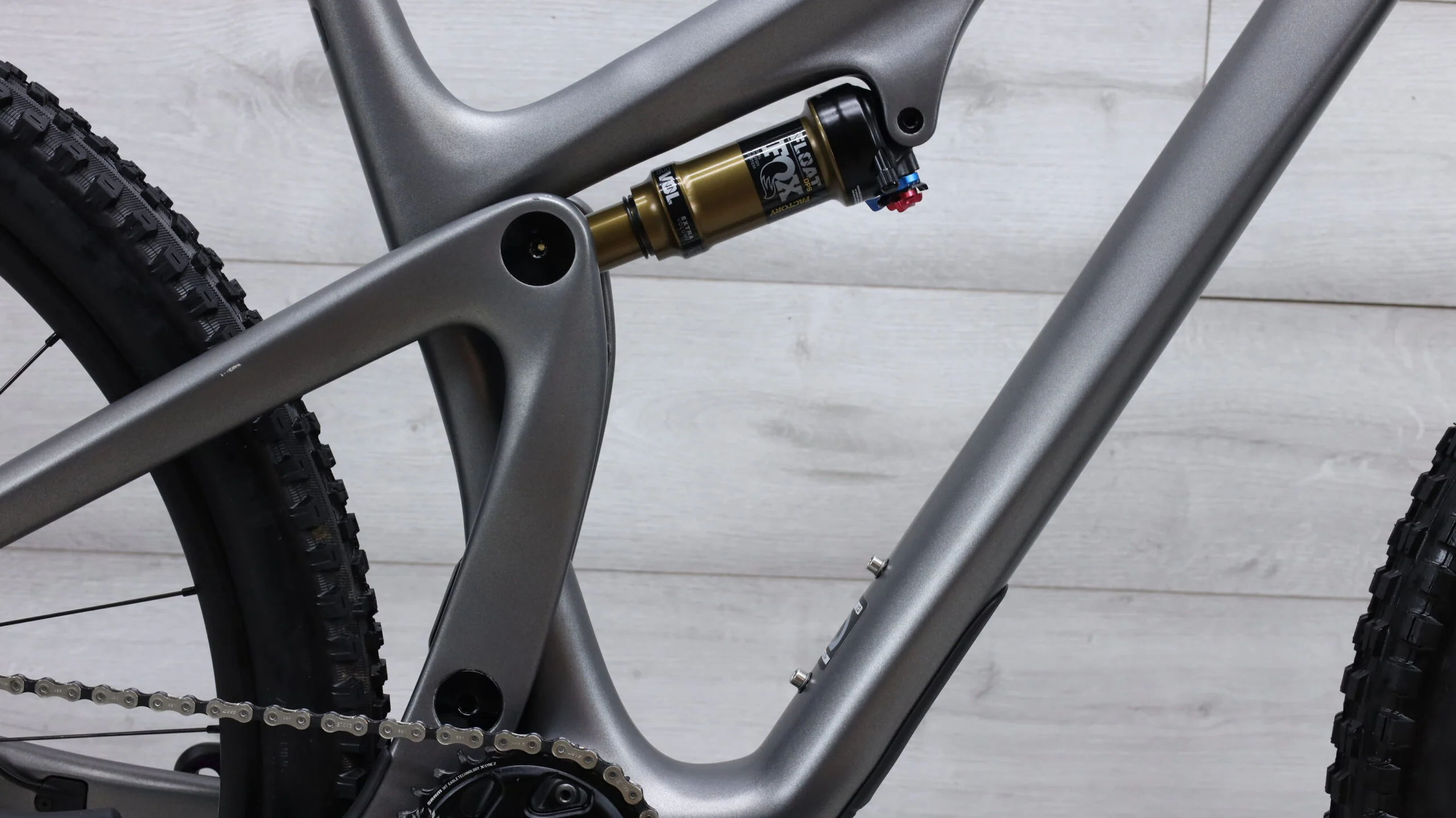 2022 Yeti SB115 T2 Mountain Bike - Large - Image 9