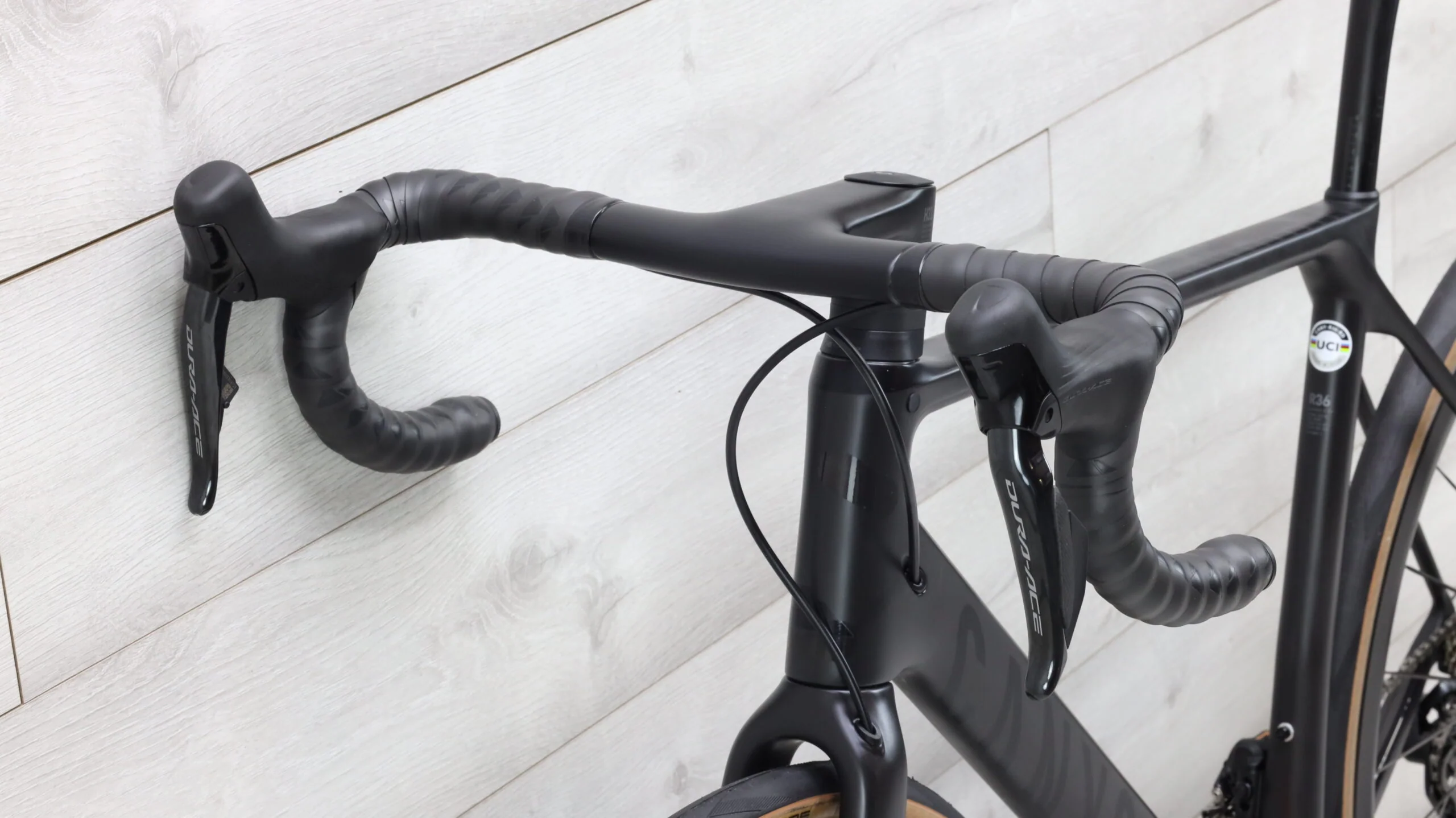 2023 Canyon Endurace CF SLX 9 Di2  Road Bike - Medium - Image 8