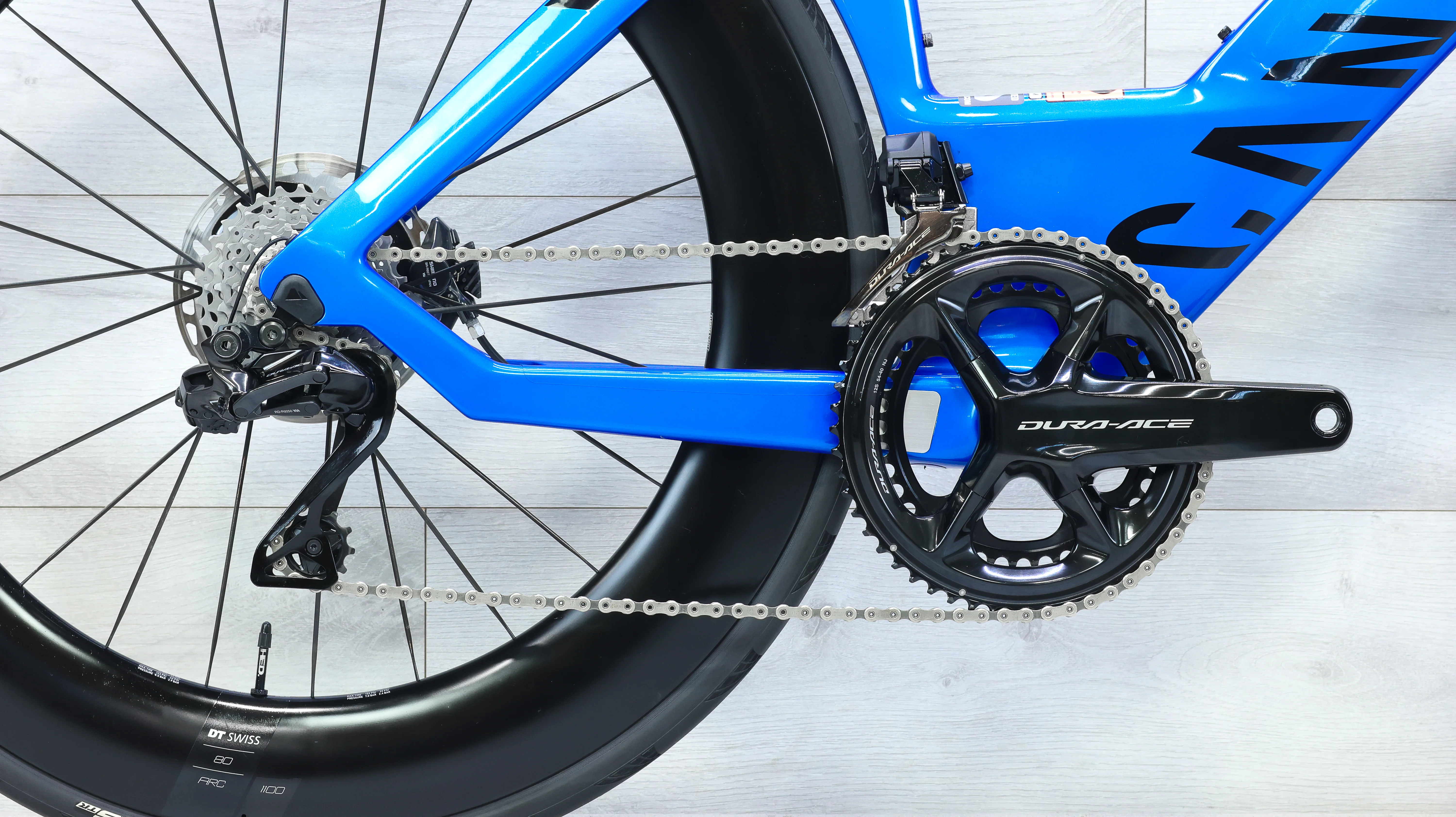2023 Canyon Speedmax CFR Disc Di2 Triathlon Bike - Medium - Image 5