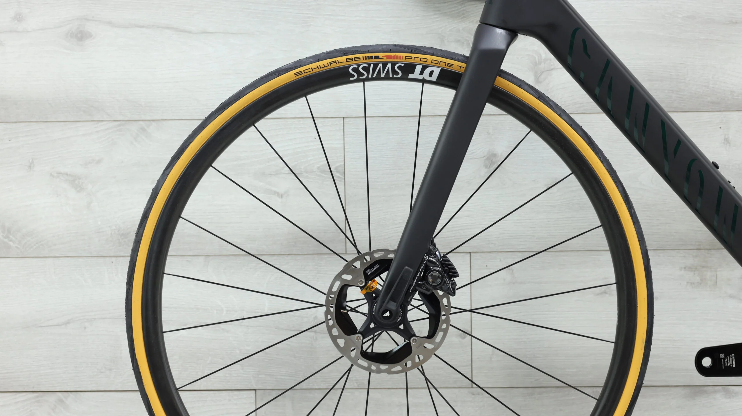 2023 Canyon Ultimate CFR Di2 Road Bike - Medium - Image 12