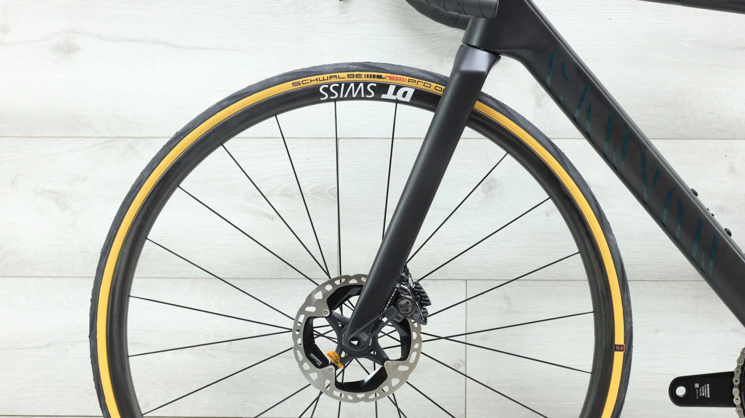 2023 Canyon Ultimate CFR Di2  Road Bike - Small - Image 12