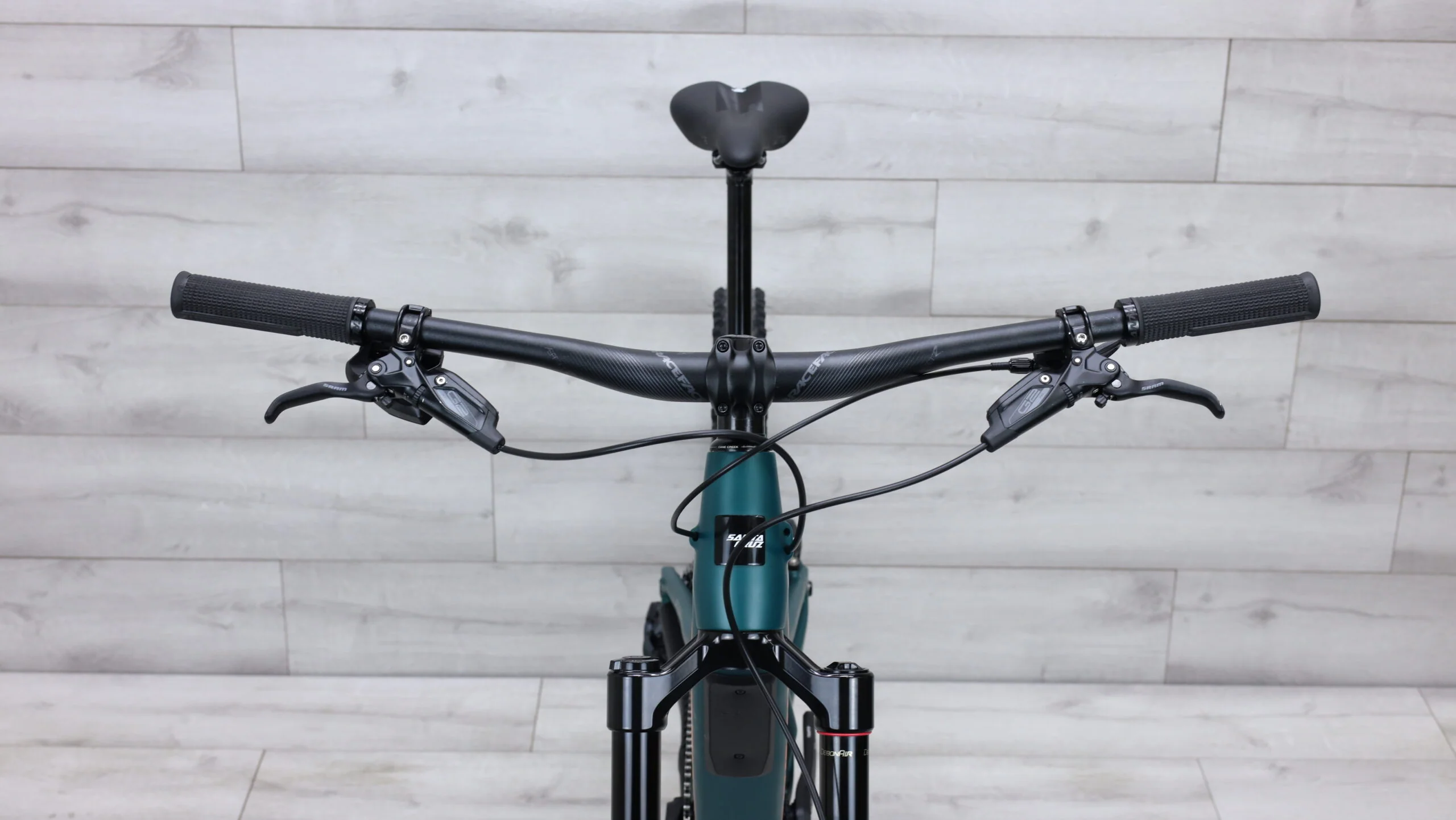 2023 Santa Cruz Hightower GX AXS  Mountain Bike - Large - Image 11