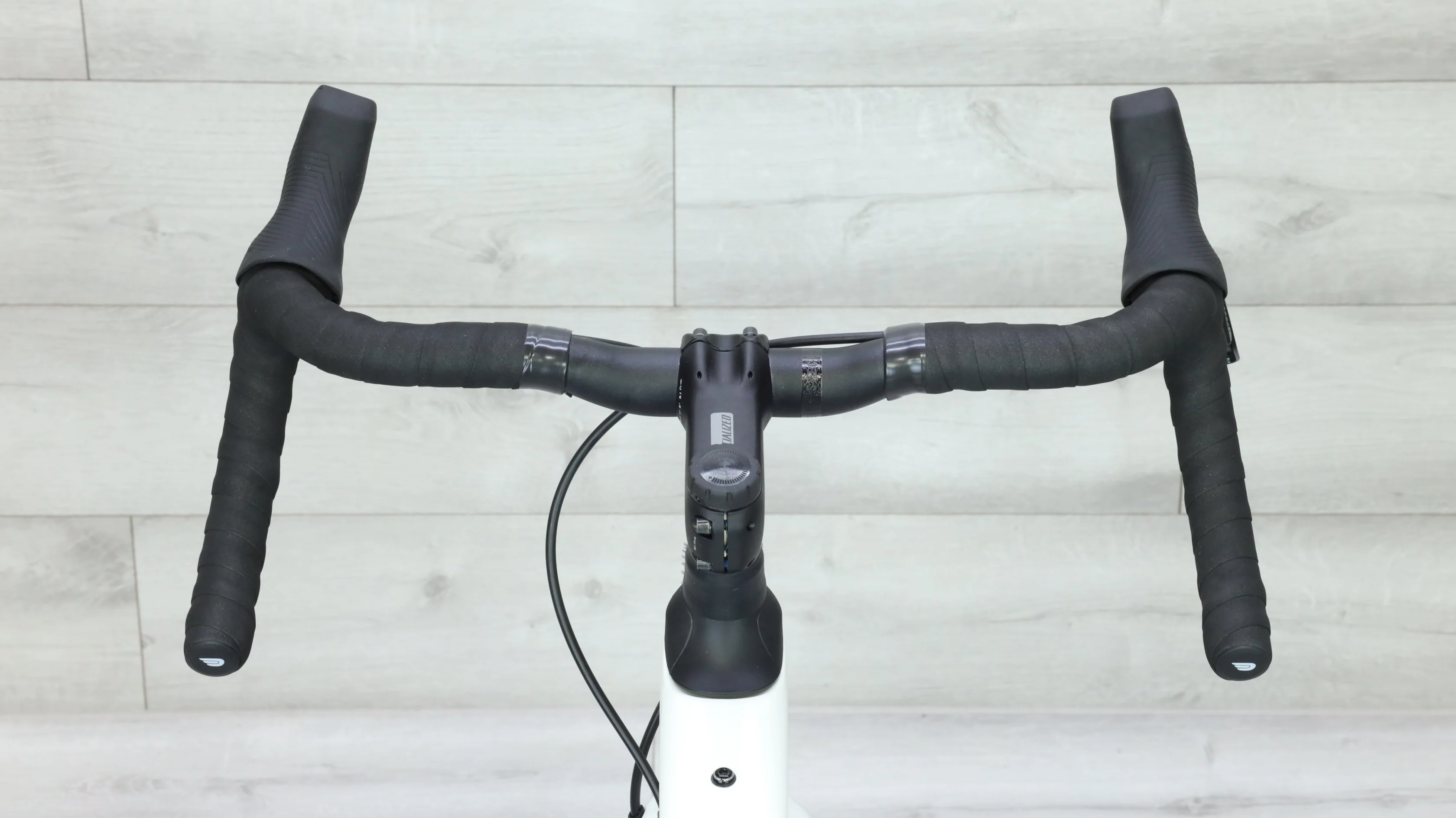 2023 Specialized Diverge Expert Carbon Gravel Bike - 56cm - Image 11
