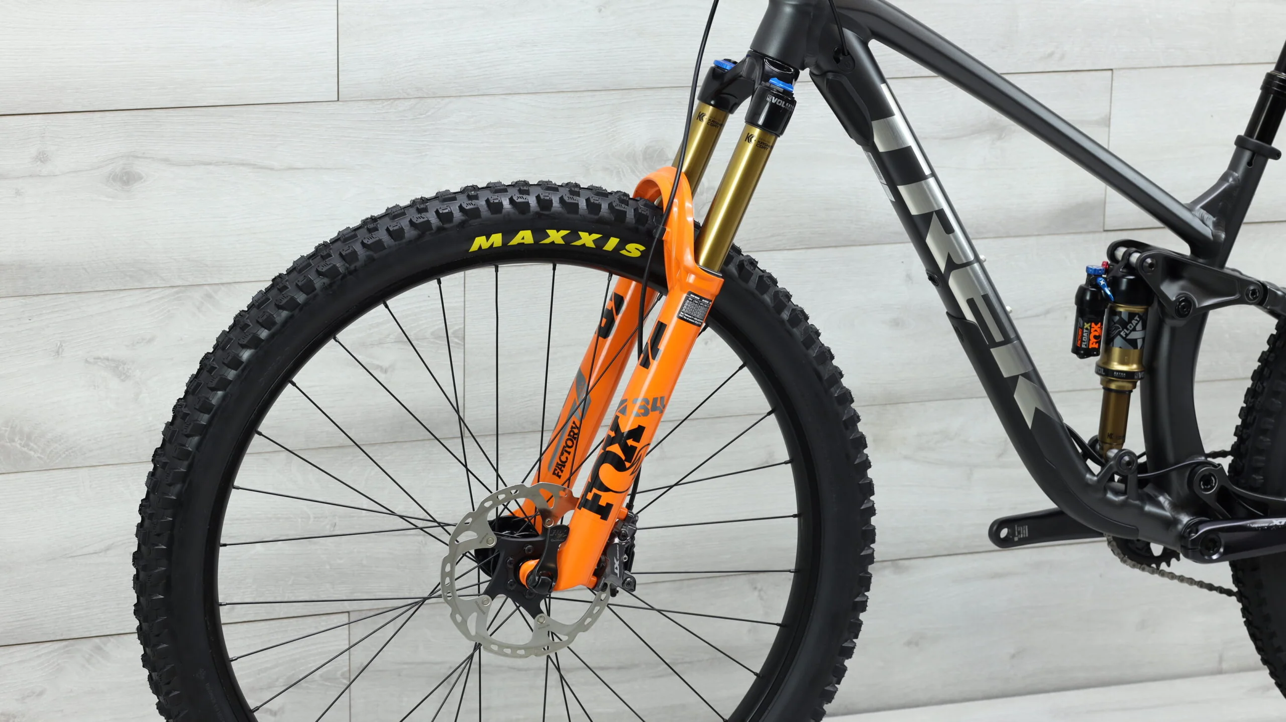 2023 Trek Fuel EX 5  Mountain Bike - Medium - Image 8