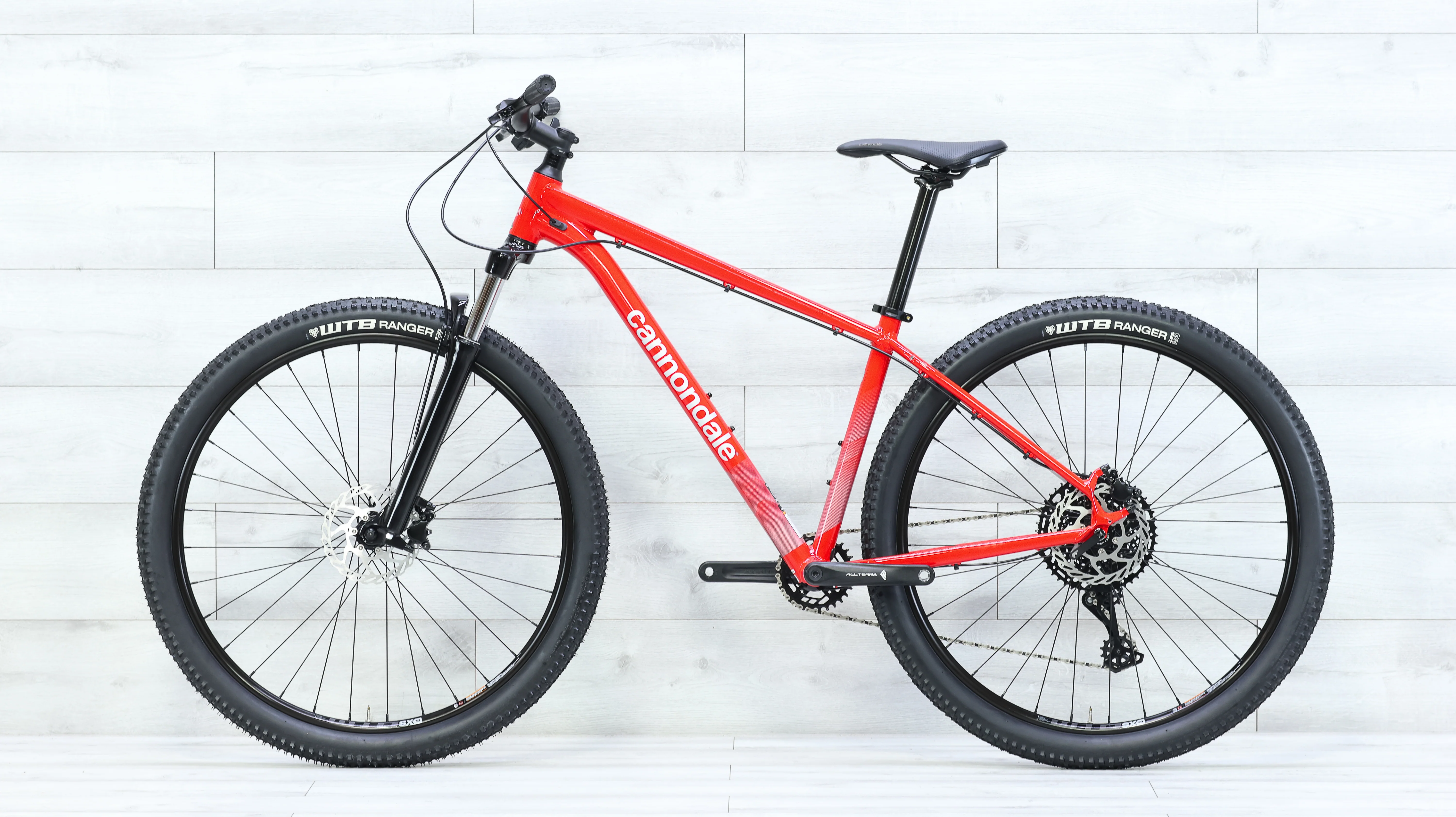 2024 Cannondale Trail 5 Mountain Bike - Medium - Image 2