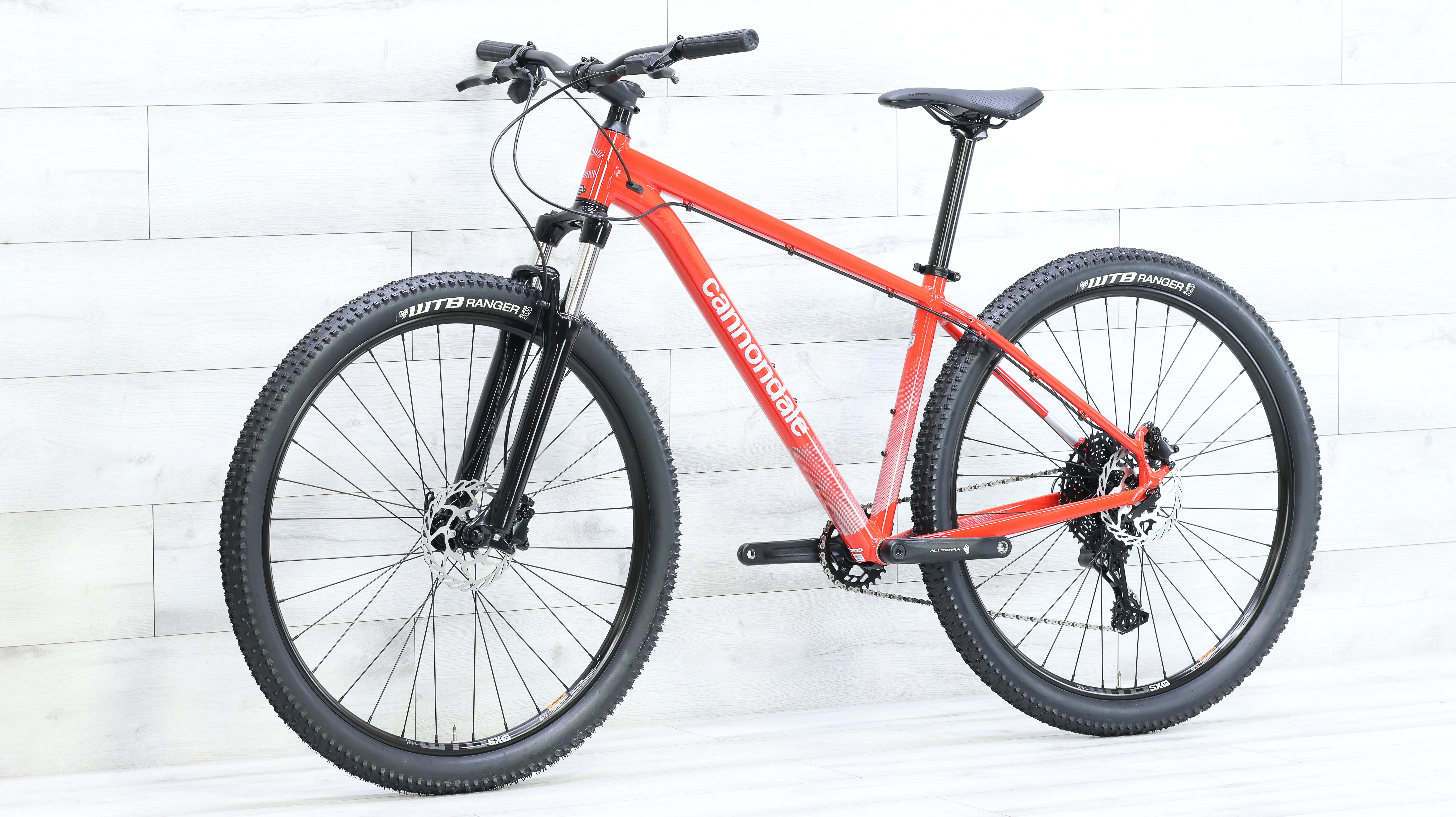 2024 Cannondale Trail 5 Mountain Bike - Medium - Image 4