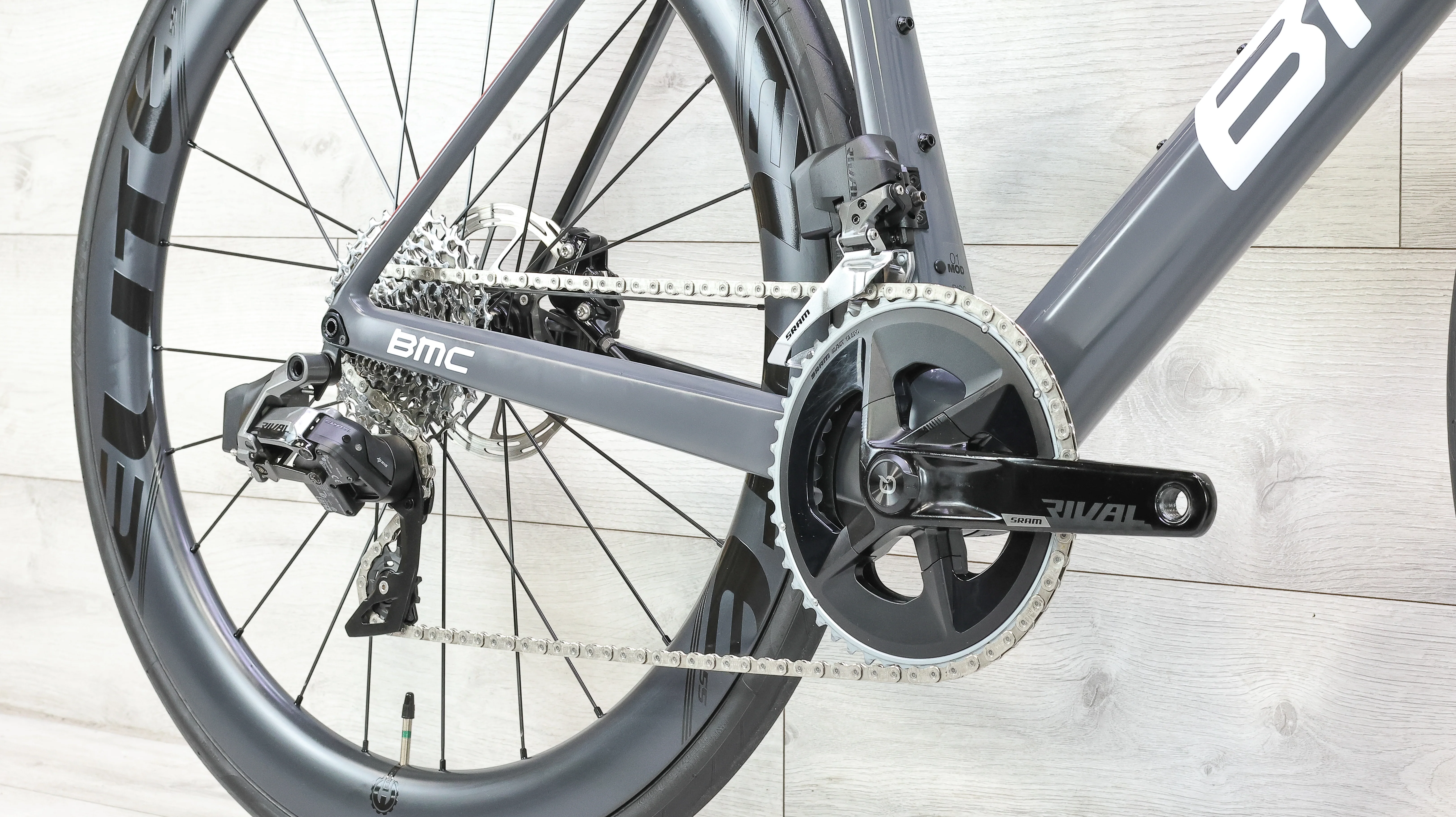 BMC Teammachine SLR 01 MOD Rival AXS Road Bike - 2019, 58cm - Image 6