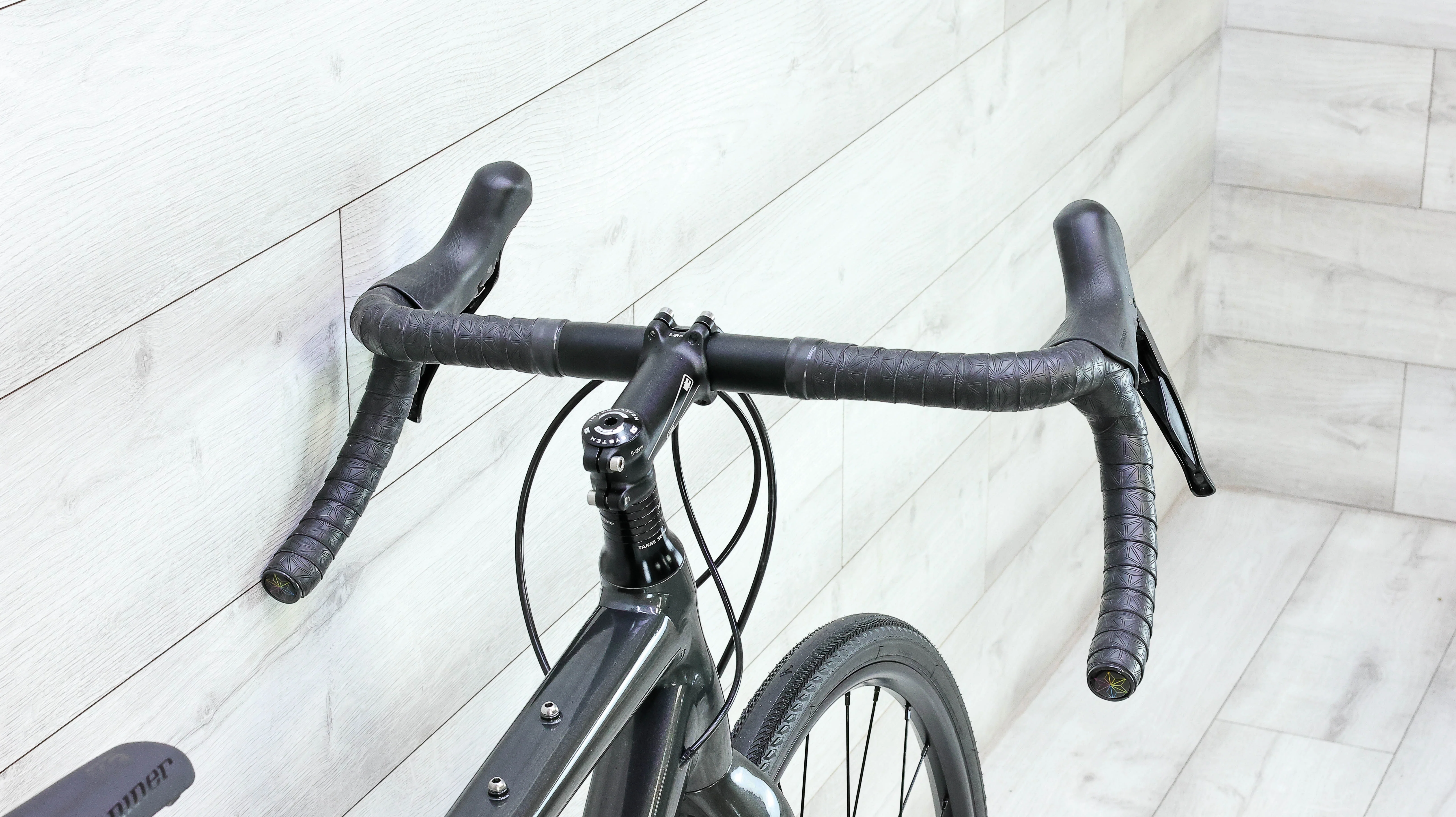 Cannondale Topstone 2 Gravel Bike - 2018, Medium - Image 8