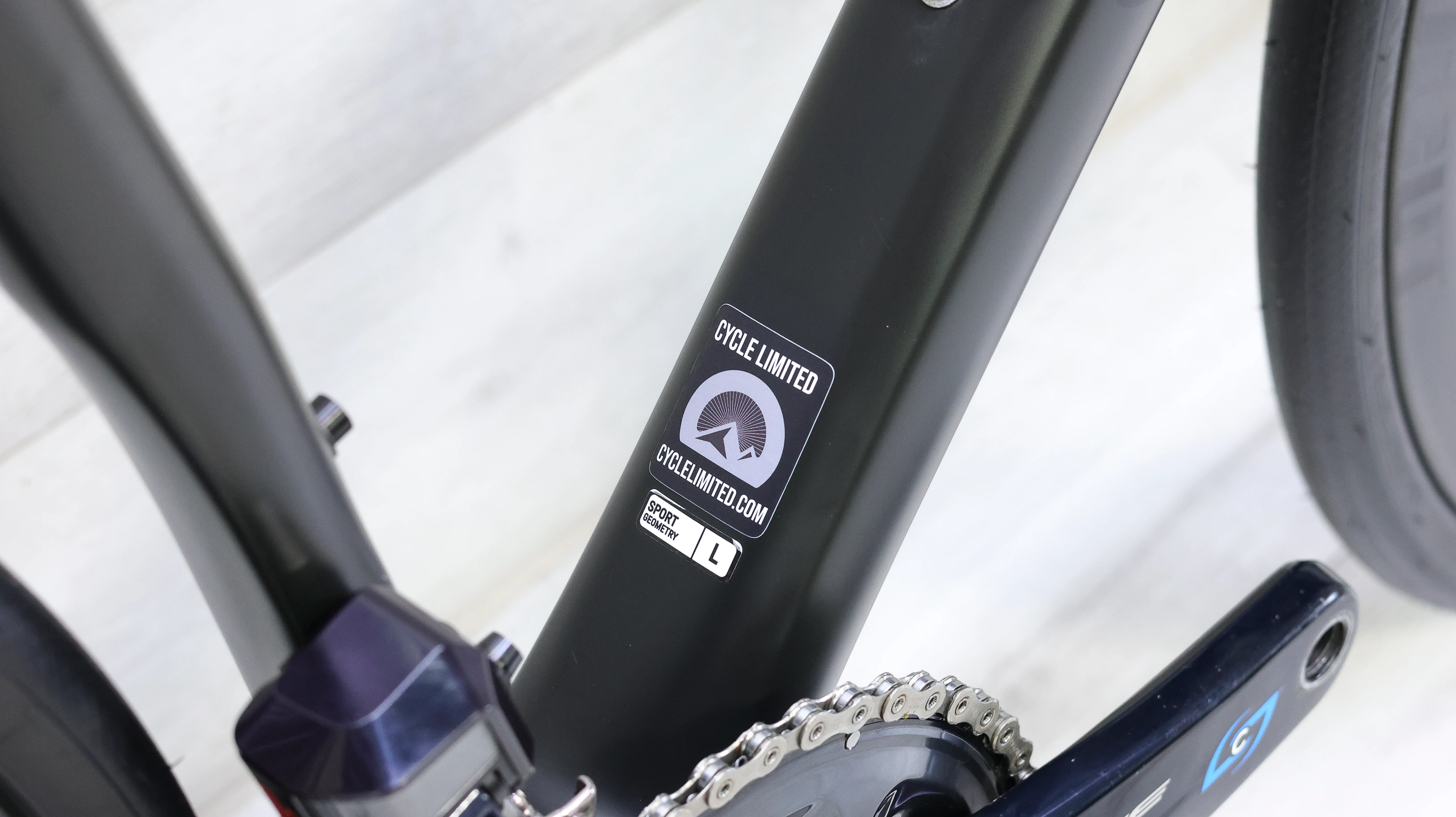 Canyon Endurace CF SLX Disc 9.0 Dura-Ace Di2 Road Bike - 2019, Large - Image 3