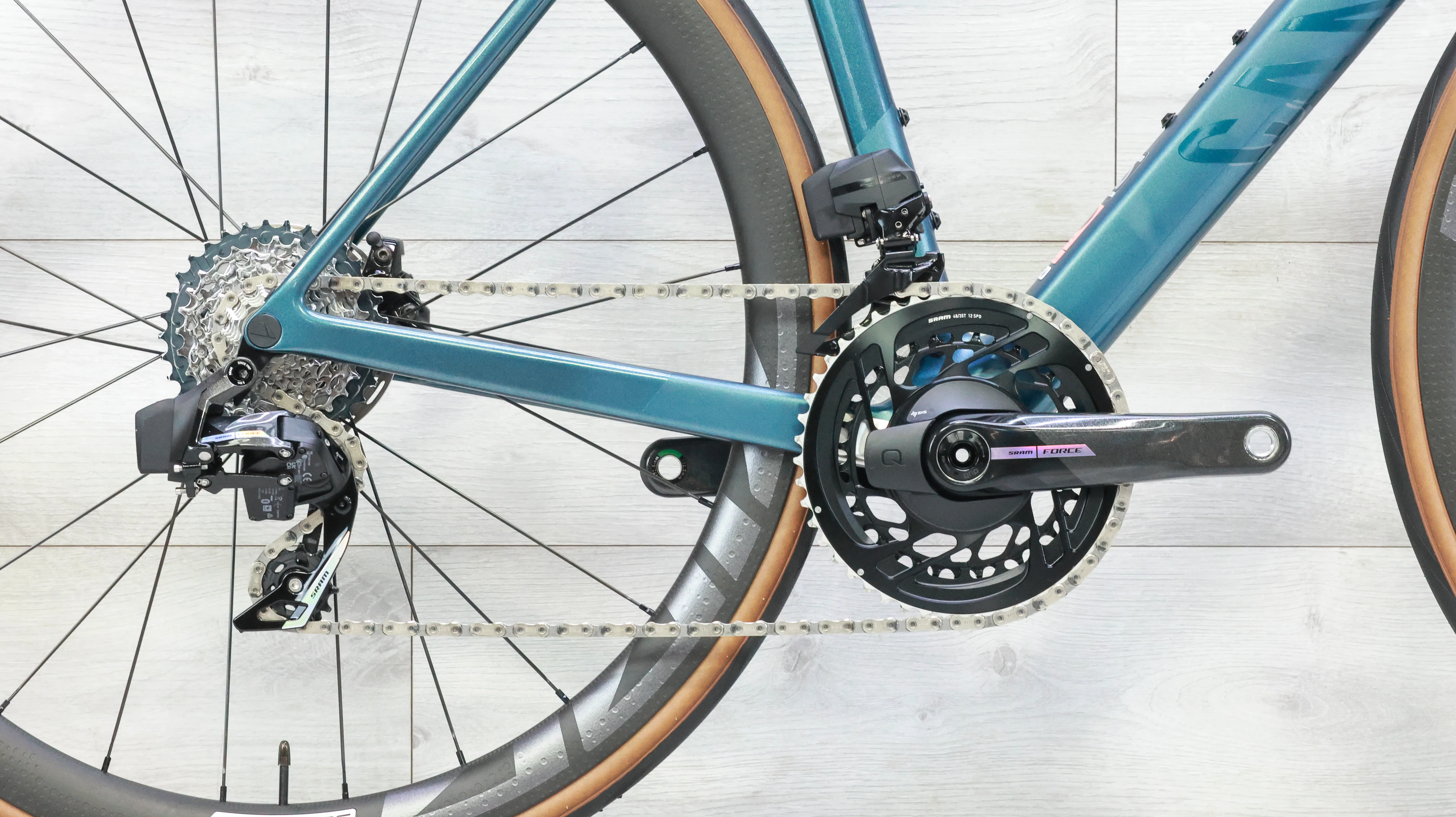 Canyon Ultimate CF SLX 8 Force AXS Road Bike - 2024, Medium - Image 5