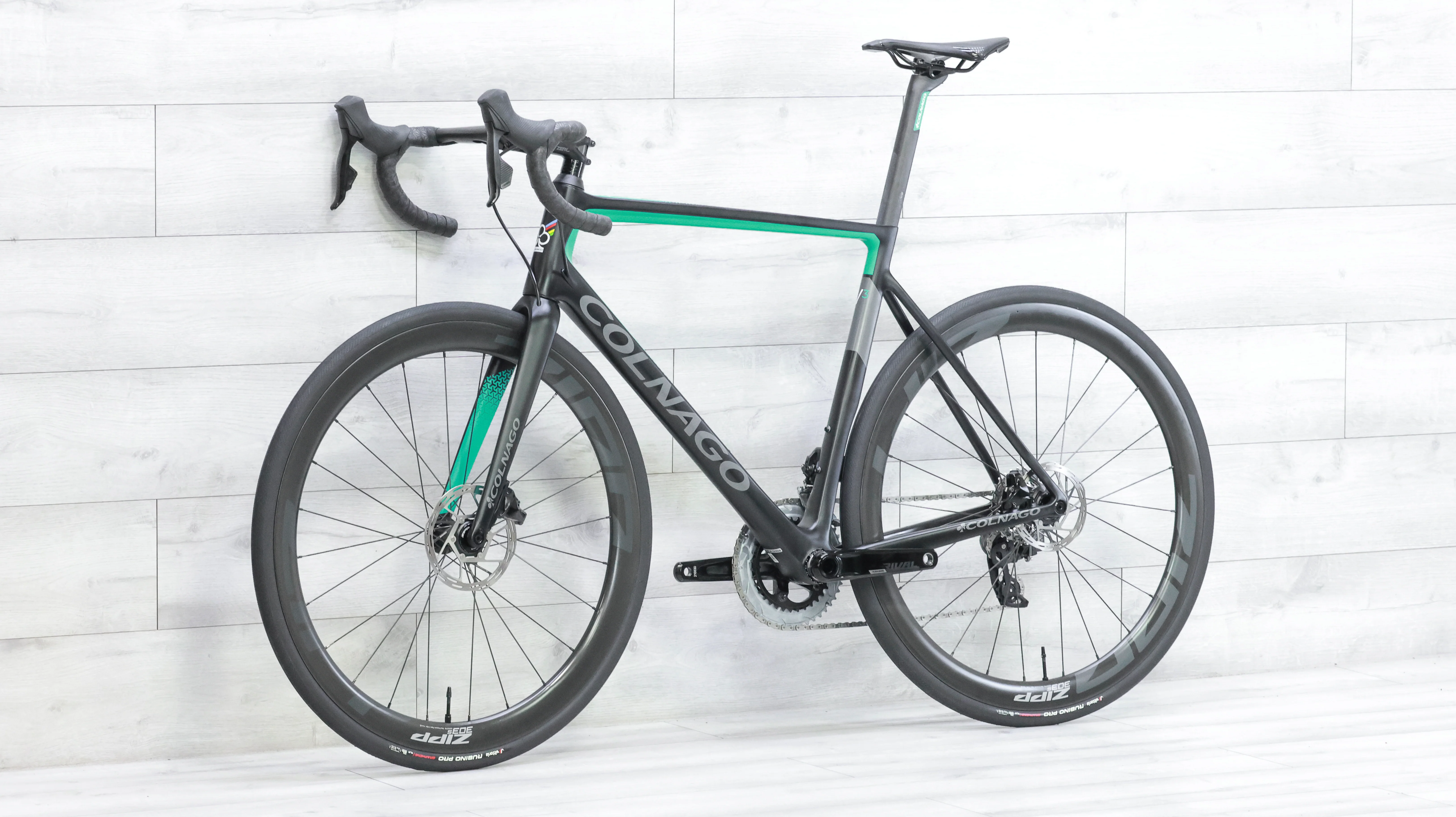 Colnago V3 Rival AXS Road Bike - 2023, 54s - Image 4