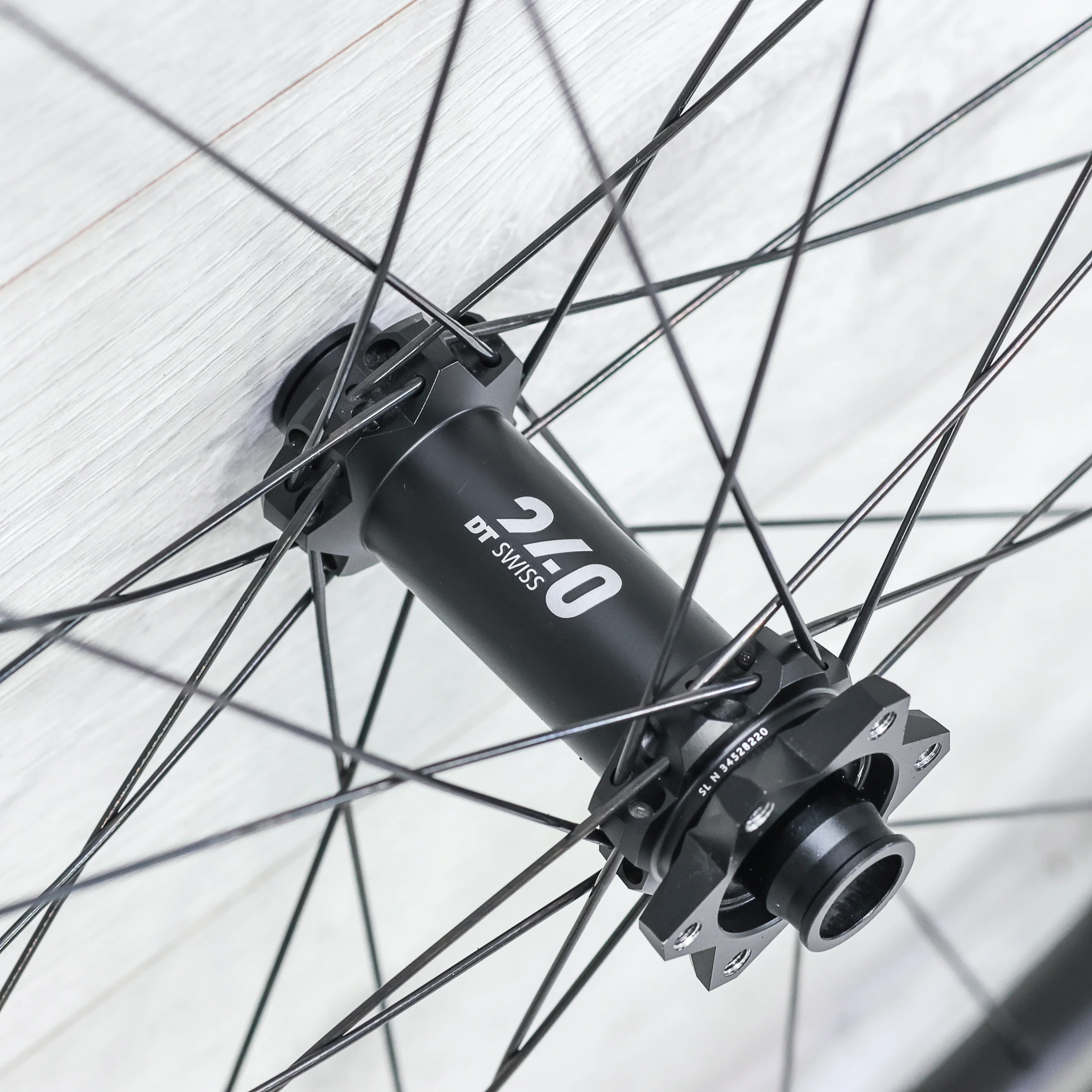 DT Swiss XMC 1501 Carbon 29" Wheelset – Tubeless, 6-Bolt Disc, XD Driver, 12-Speed - Image 6