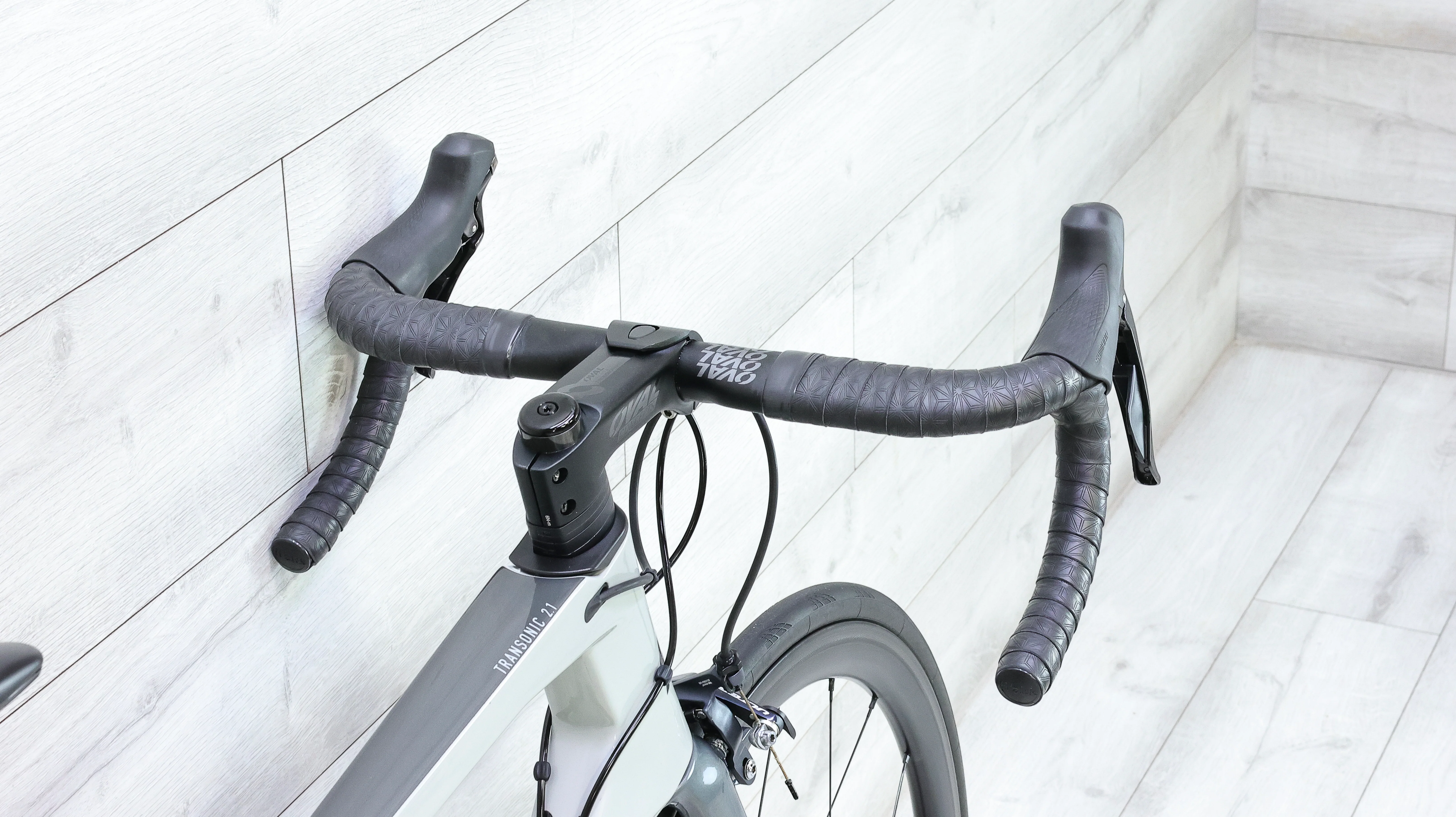 Fuji Transonic 2.1 Road Bike - 2022, Large - Image 8