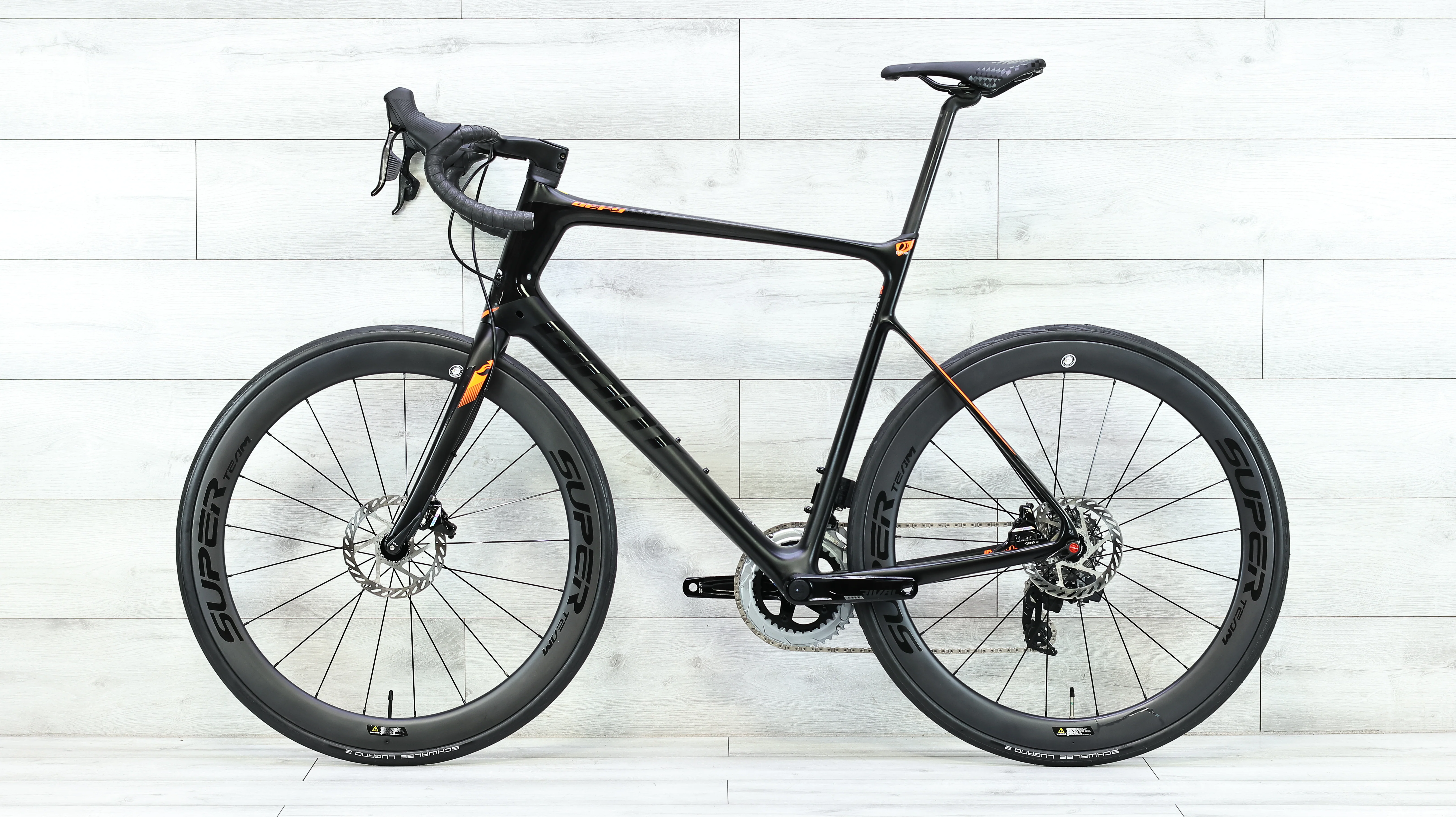 Giant Defy Advanced 1 Rival eTap AXS Road Bike - 2017, X-Large - Image 2