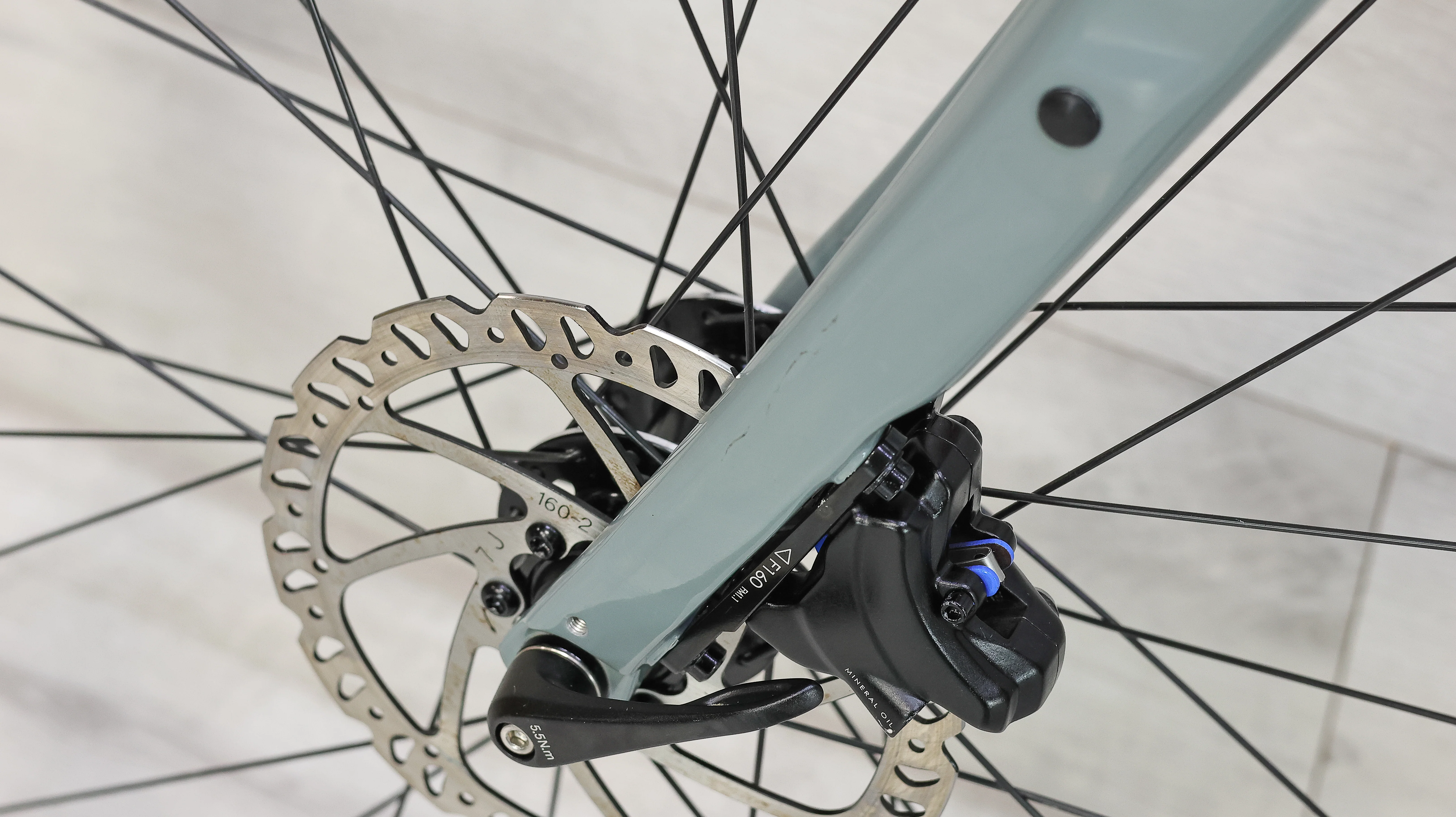 Giant Revolt Advanced 2 Gravel Bike - 2019, Med/Large - Image 16