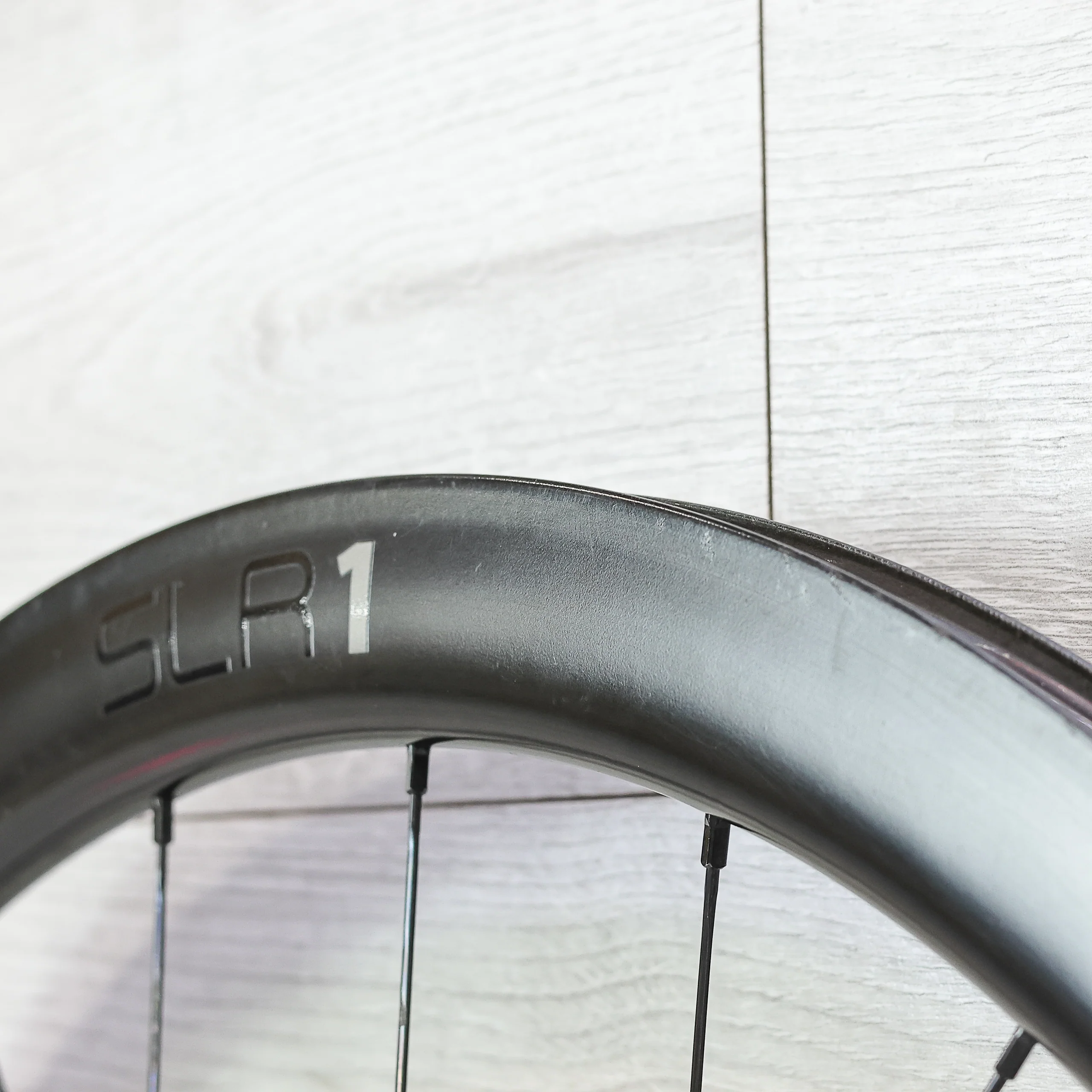Giant SLR 1 42 Carbon Road Disc Wheelset - 700c, Tubeless, Center Lock, XDR 11/12-Speed - Image 13
