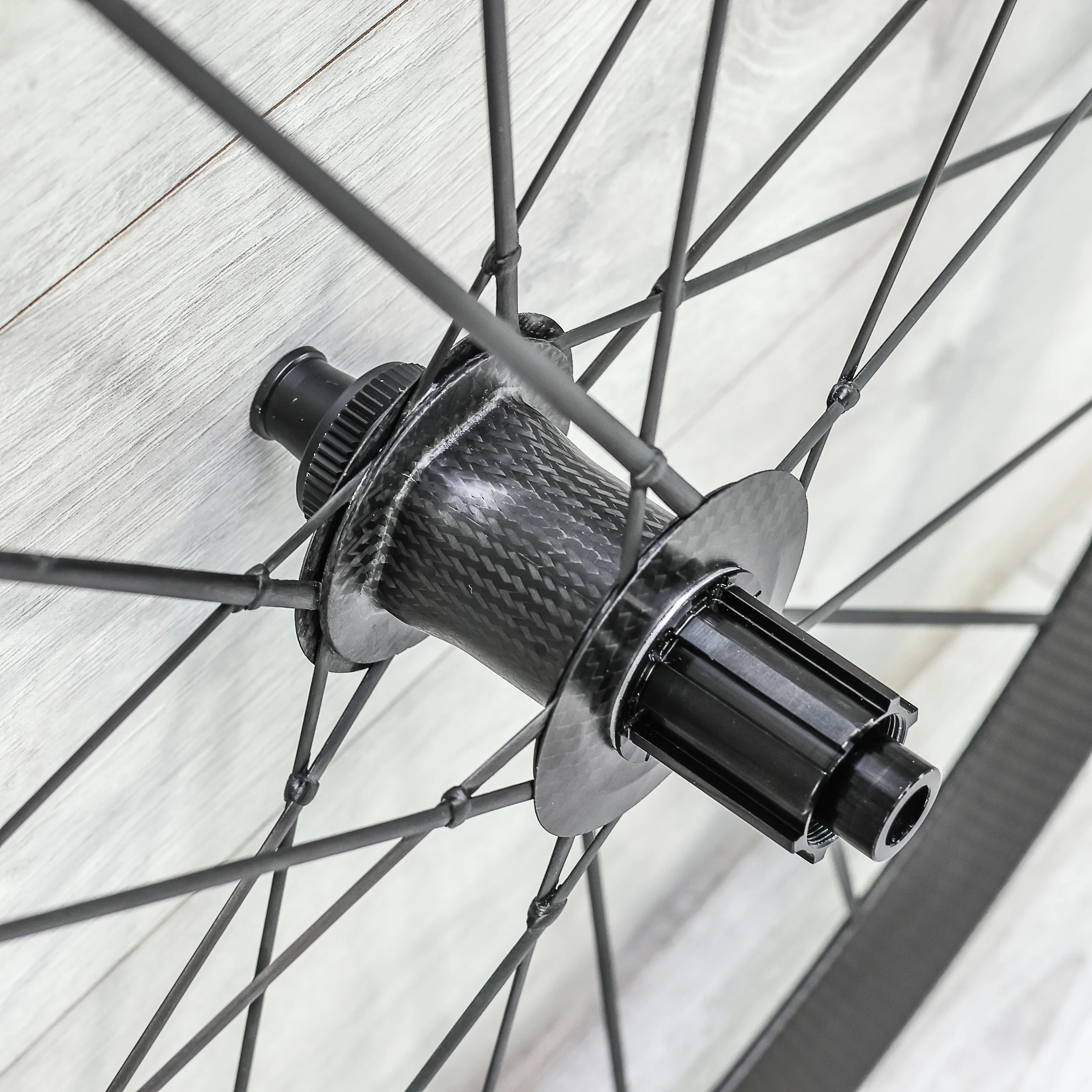 Lightweight Mielenstein Obermeyer EVO Carbon Disc Wheelset - 700c, Tubeless, Center Lock, Campagnolo 12-Speed - Image 4