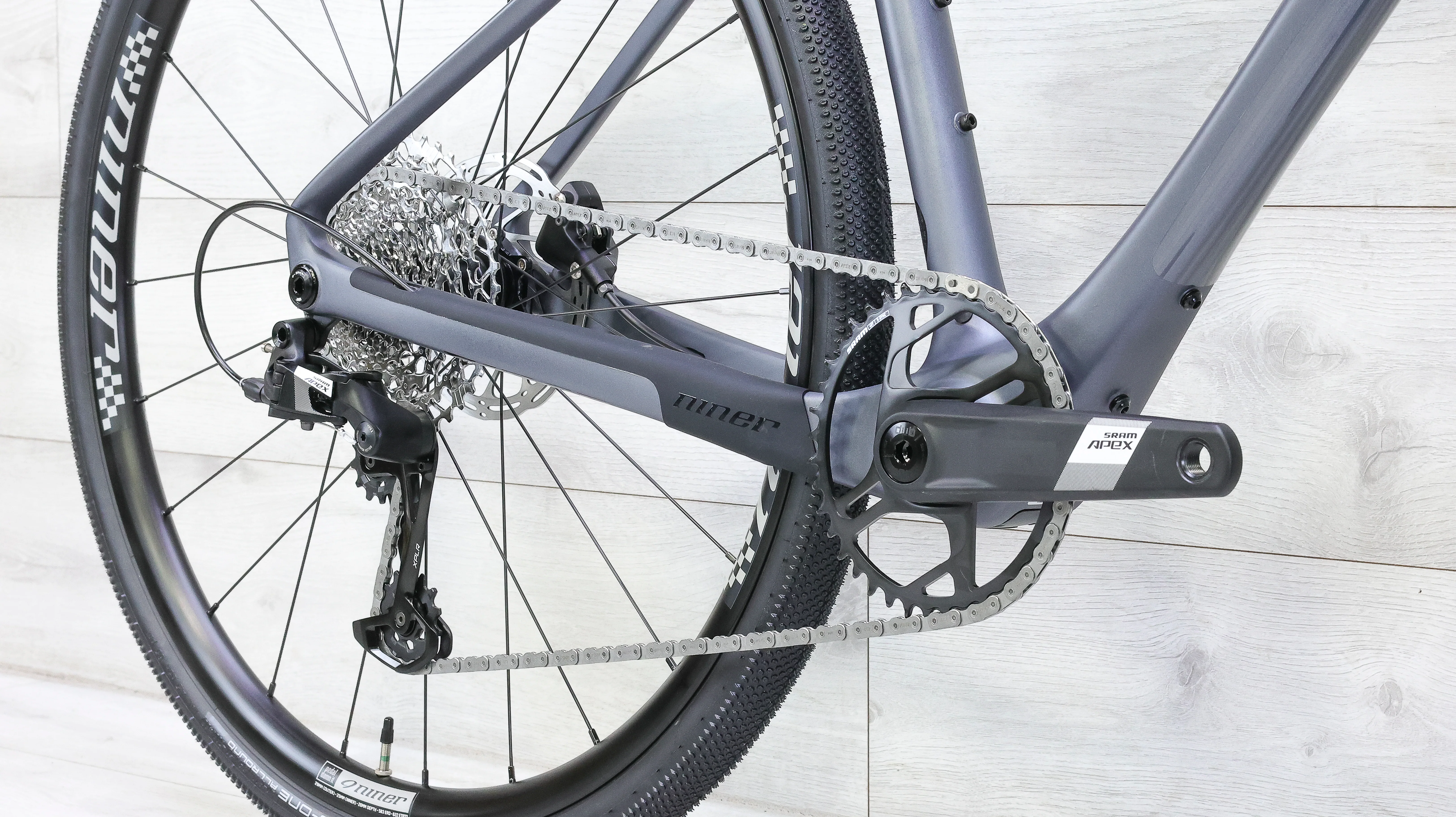 Niner ORE 9 RDO - 2 Star Apex XPLR Gravel Bike - Magnetic Grey - Image 6
