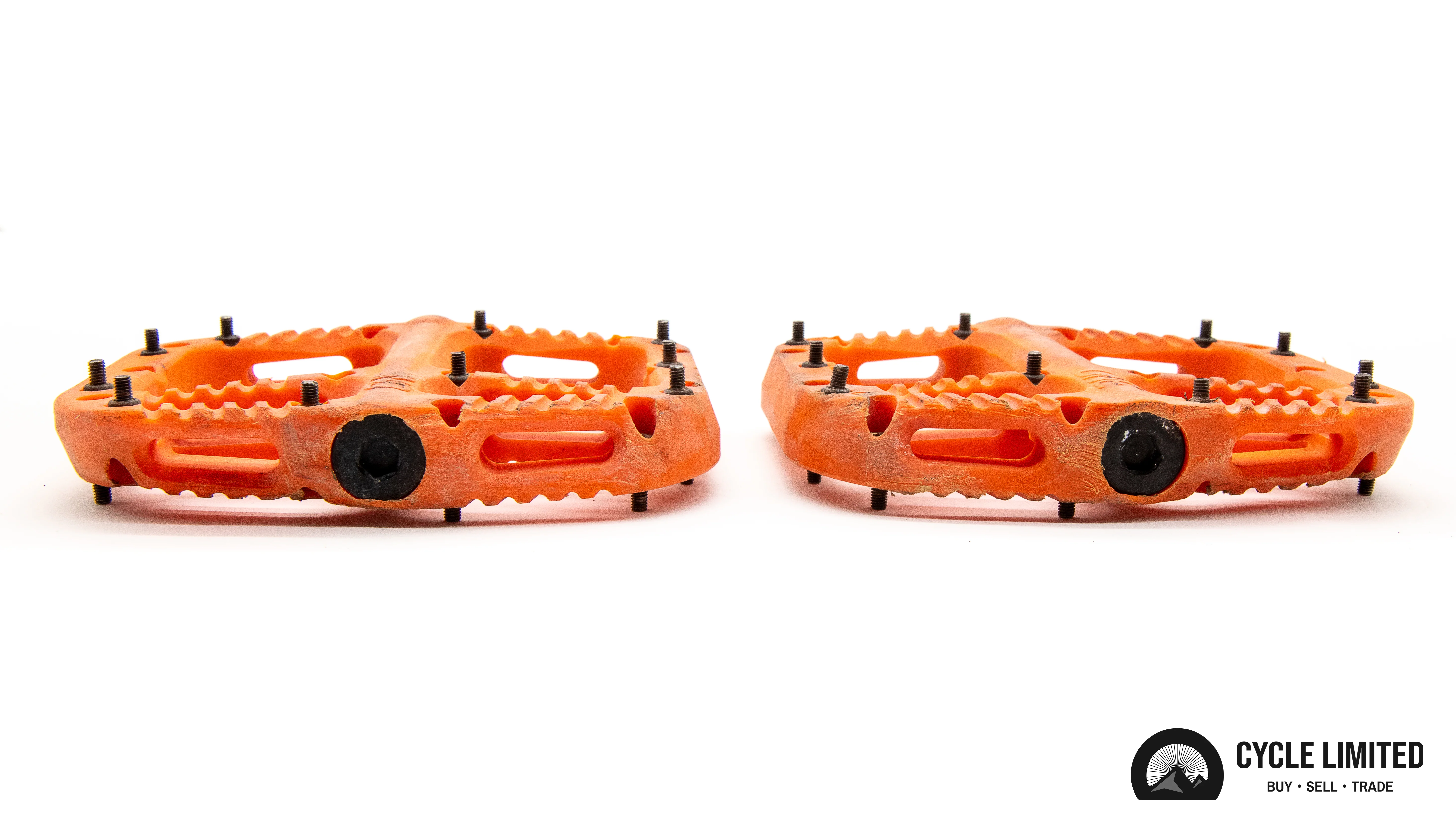 OneUp Composite Pedals Orange 366g - Image 3