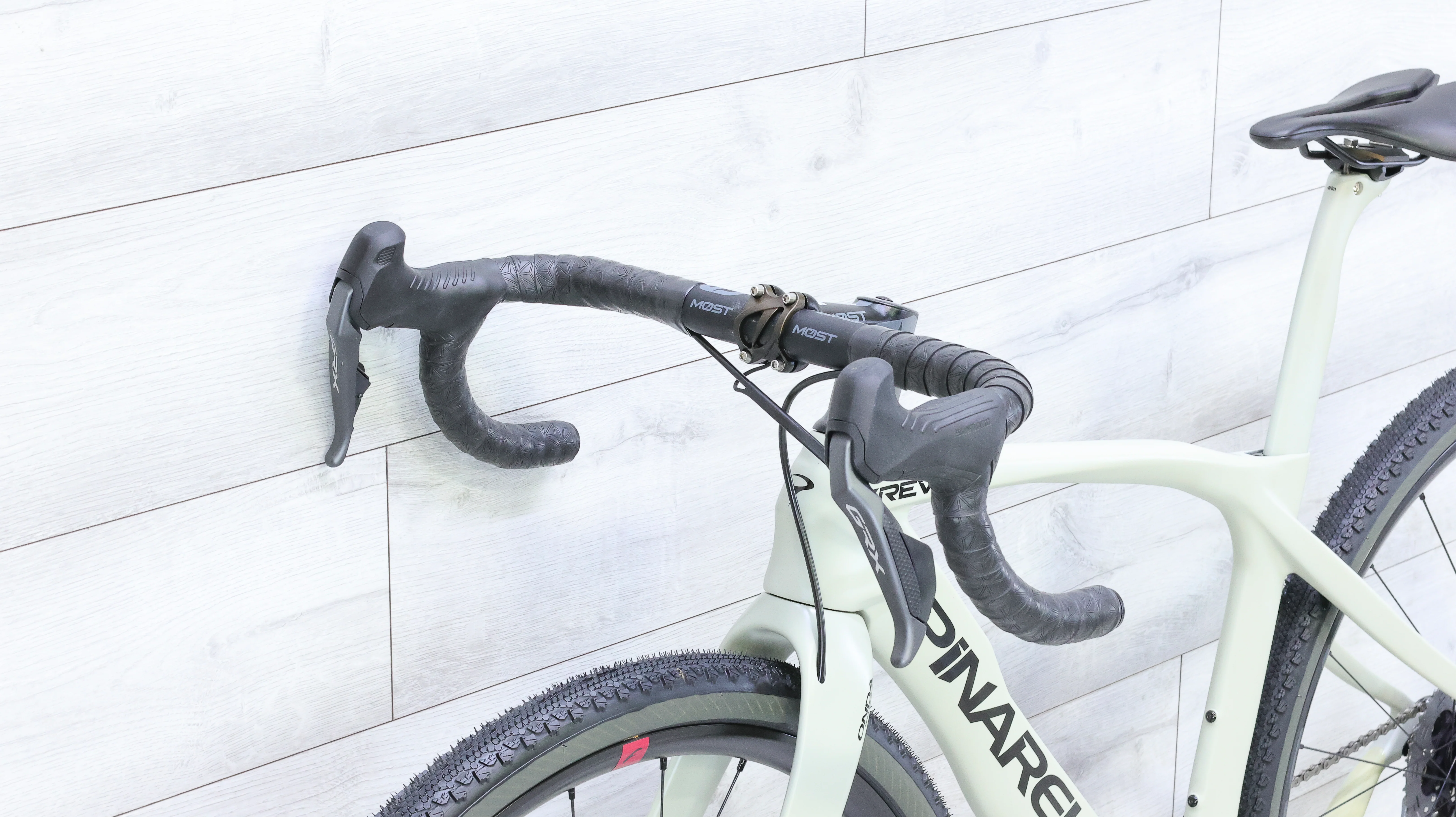 Pinarello Grevil F5 Shimano GRX Di2 Gravel Bike - 2025, 44cm - Image 11
