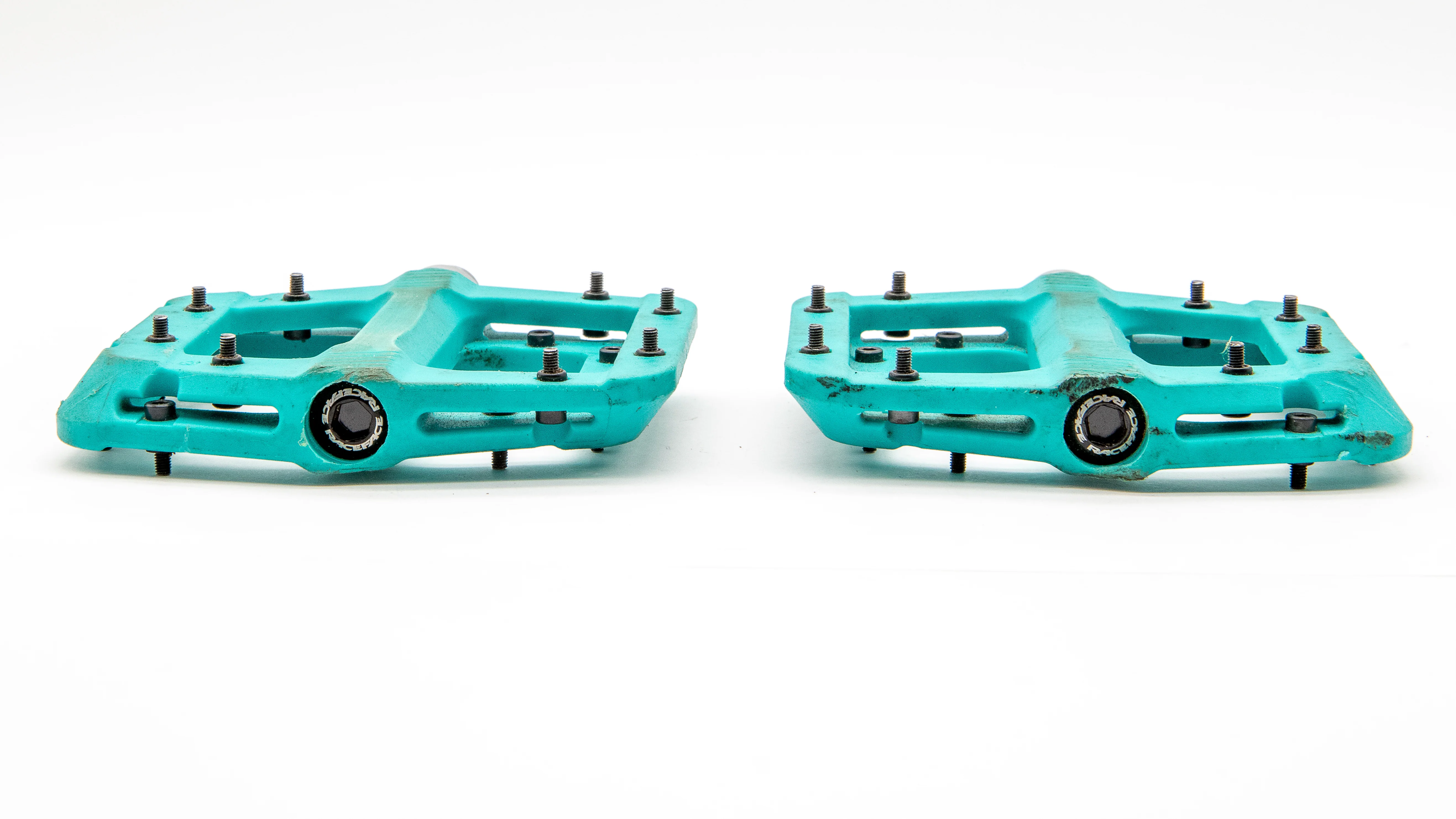 RaceFace Chester Flat Pedal Turquoise 369g - Image 4