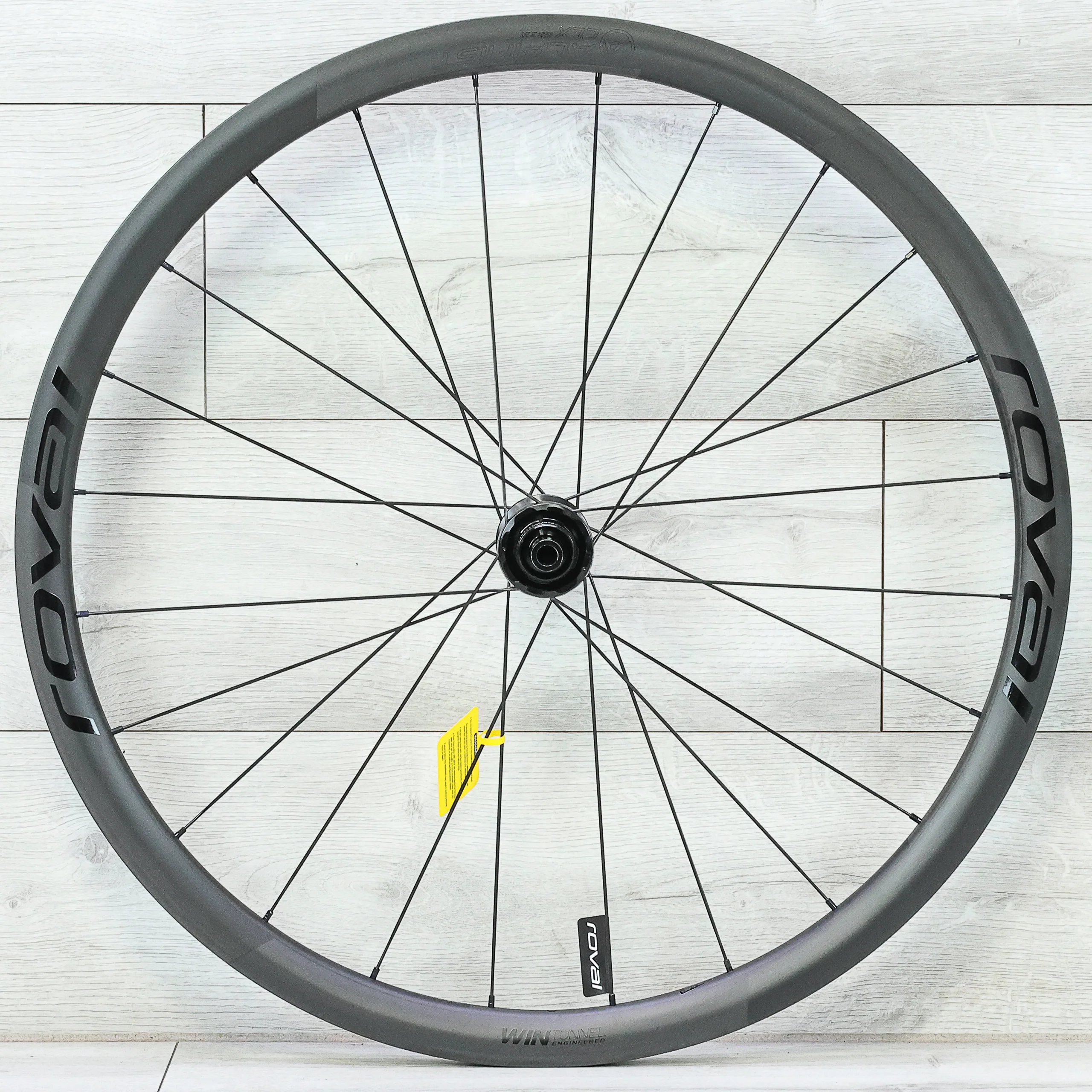 Roval Alpinist CLX Carbon Disc Rear Wheel - 700c, Tubeless, Center Lock, HG 11-Speed - Image 3