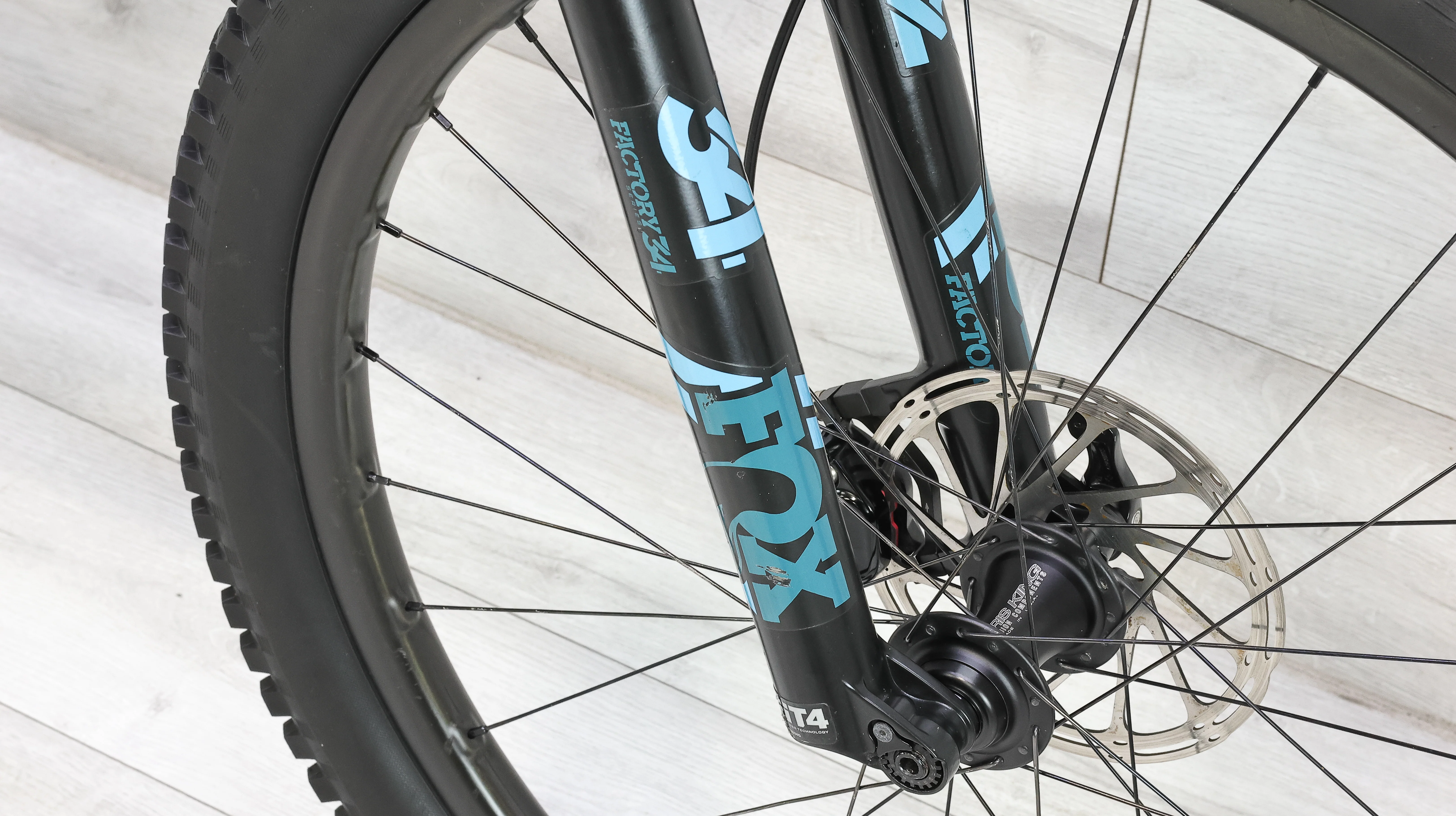 Santa Cruz Tallboy XX1 Reserve Carbon CC Mountain Bike - 2019, Large - Image 24