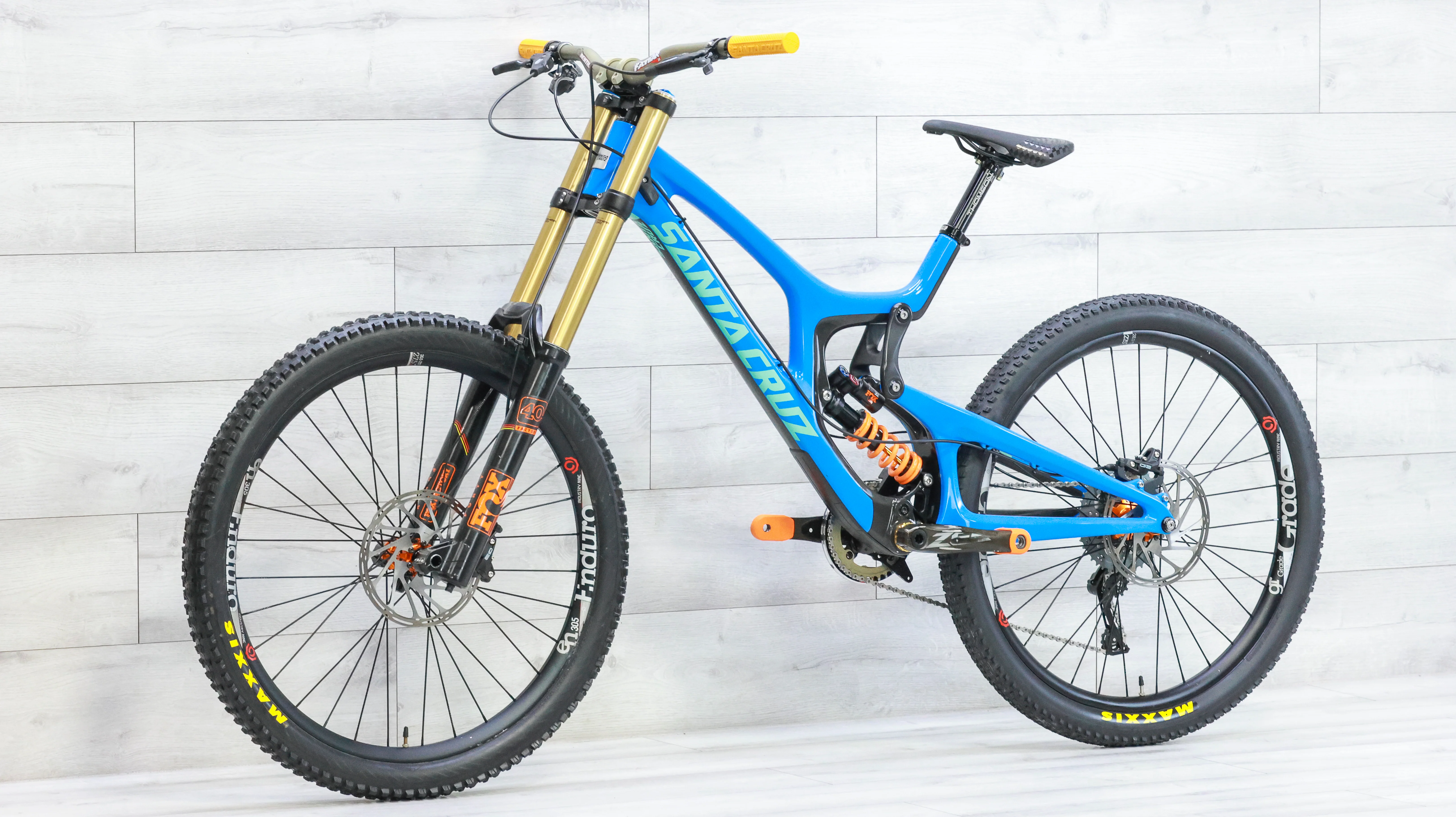 Santa Cruz V10 CC Mountain Bike - 2017, X-Large - Image 4