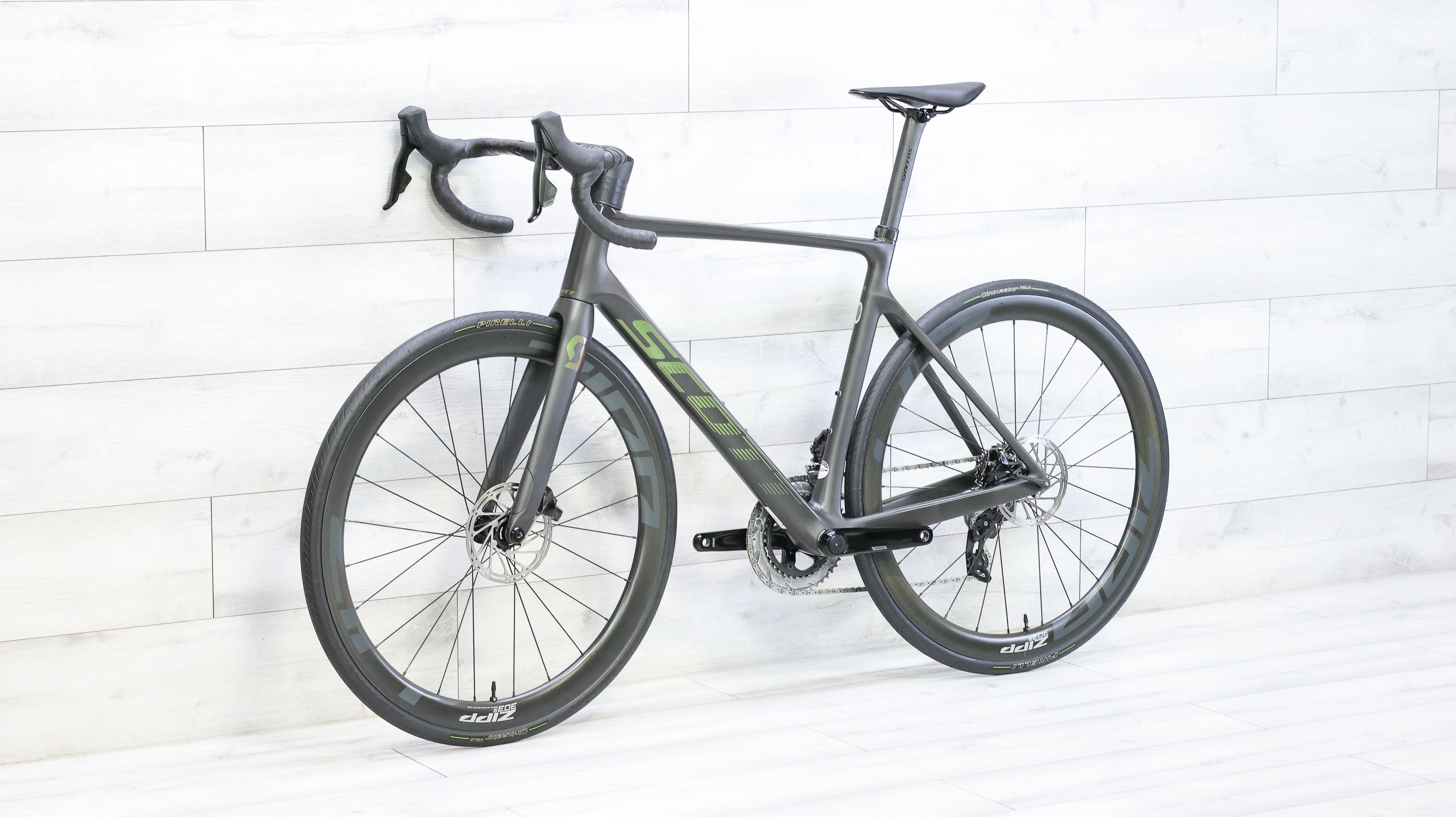Scott Addict RC 30 Road Bike - 2024, Large - Image 4