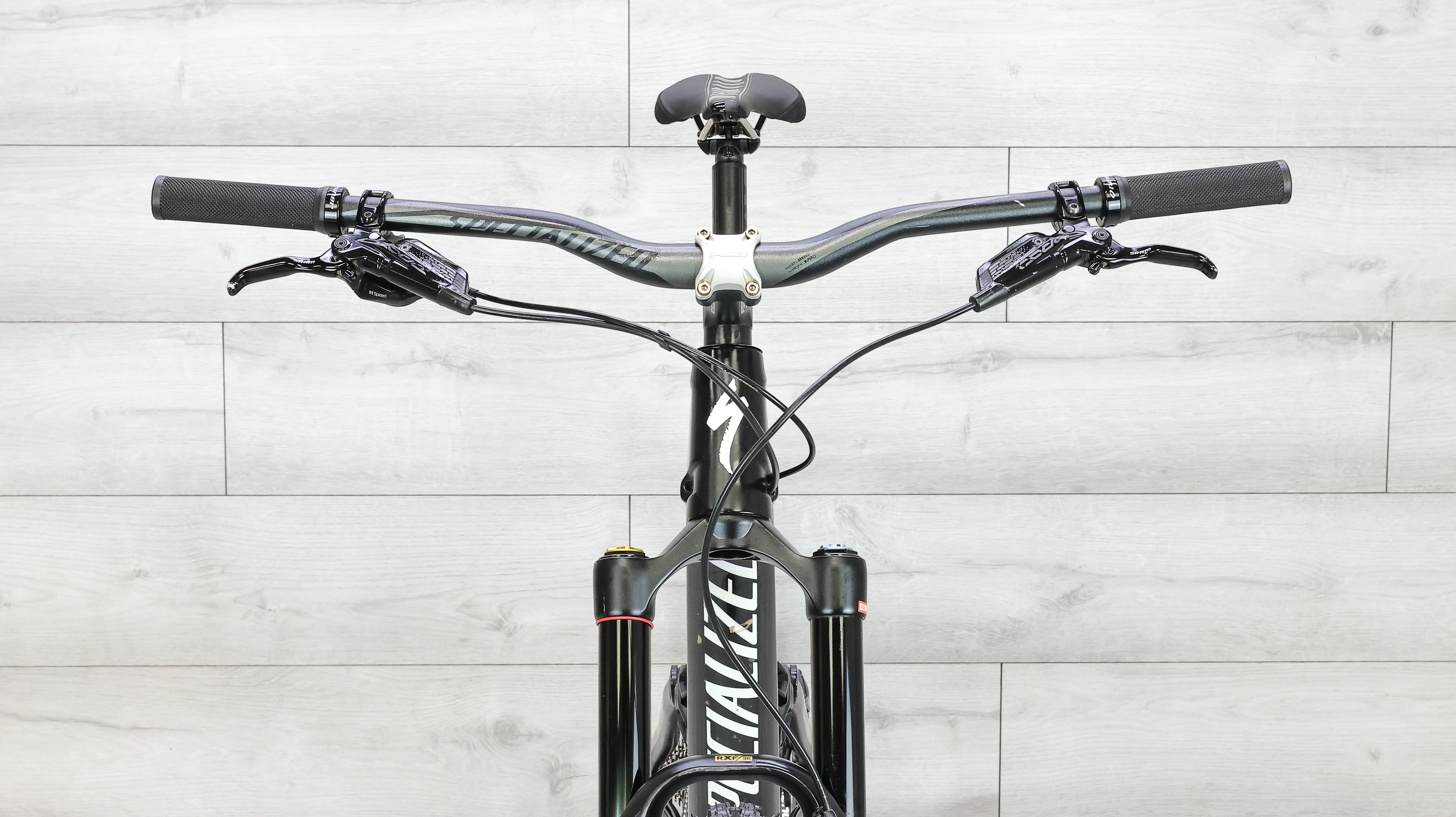 Specialized Enduro Elite 27.5 Mountain Bike - 2018, Large - Image 12