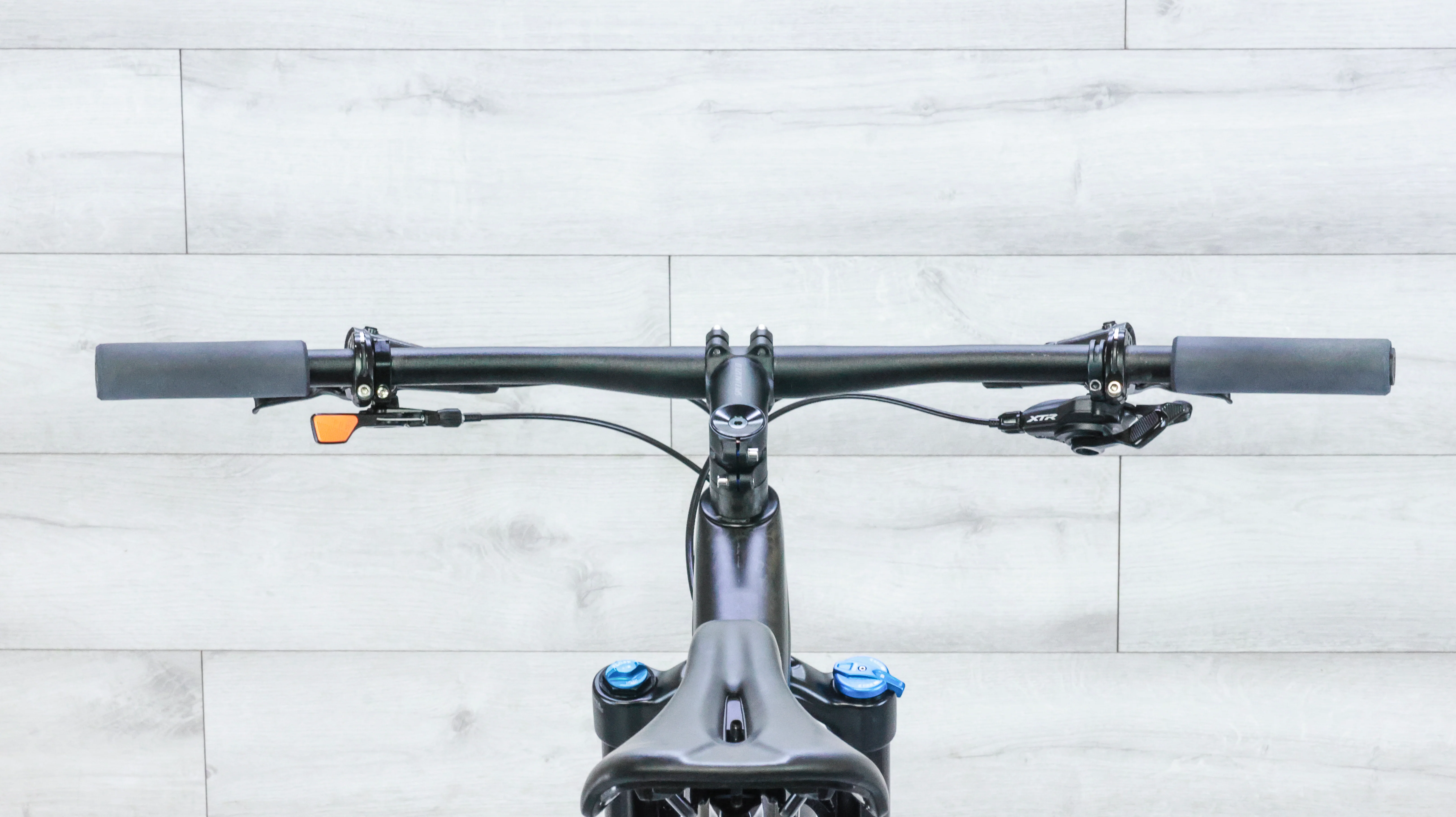 Specialized Epic Expert EVO Mountain Bike - 2019, Large - Image 13
