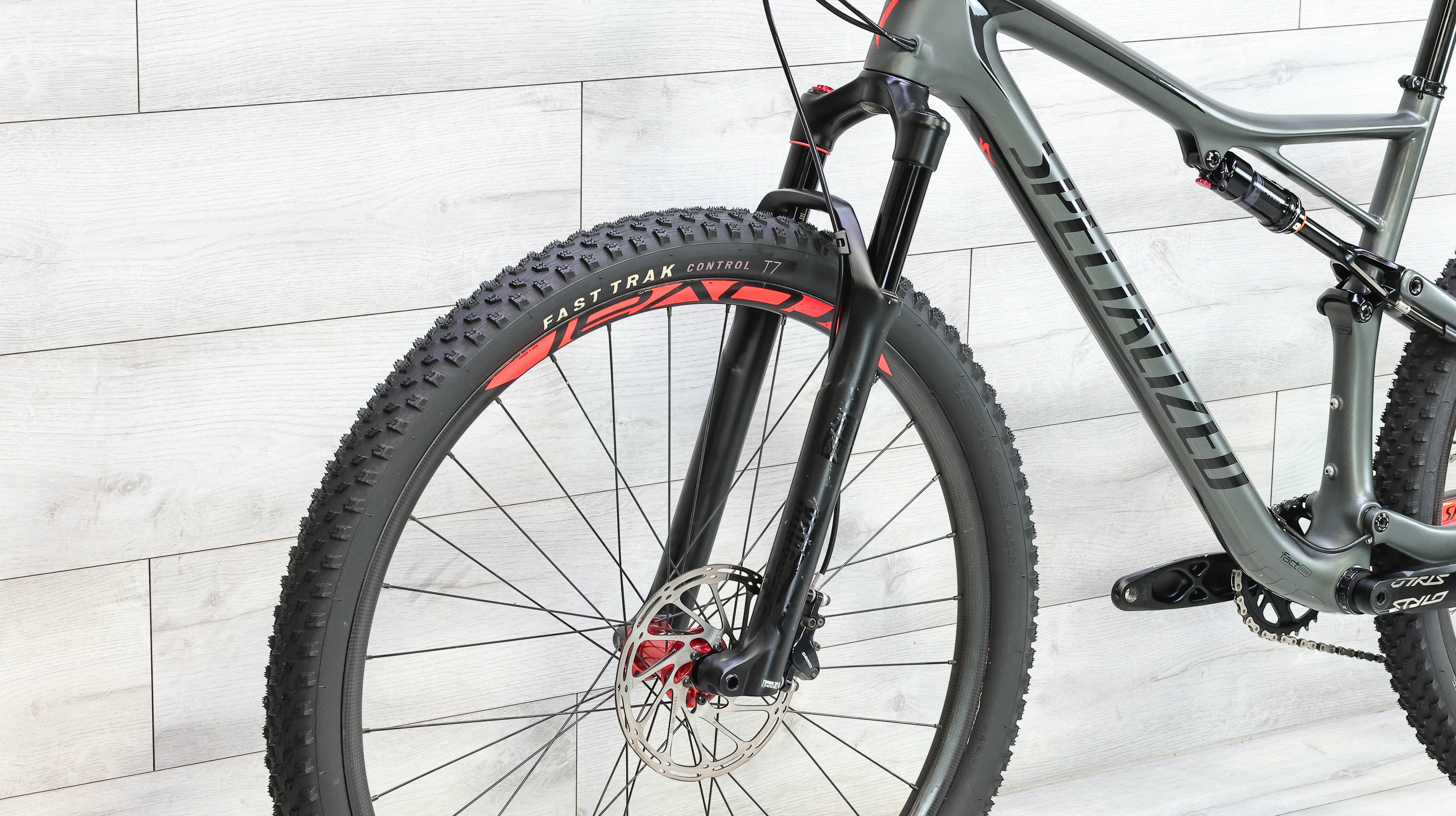 Specialized Epic Expert Mountain Bike - 2018, Large - Image 9