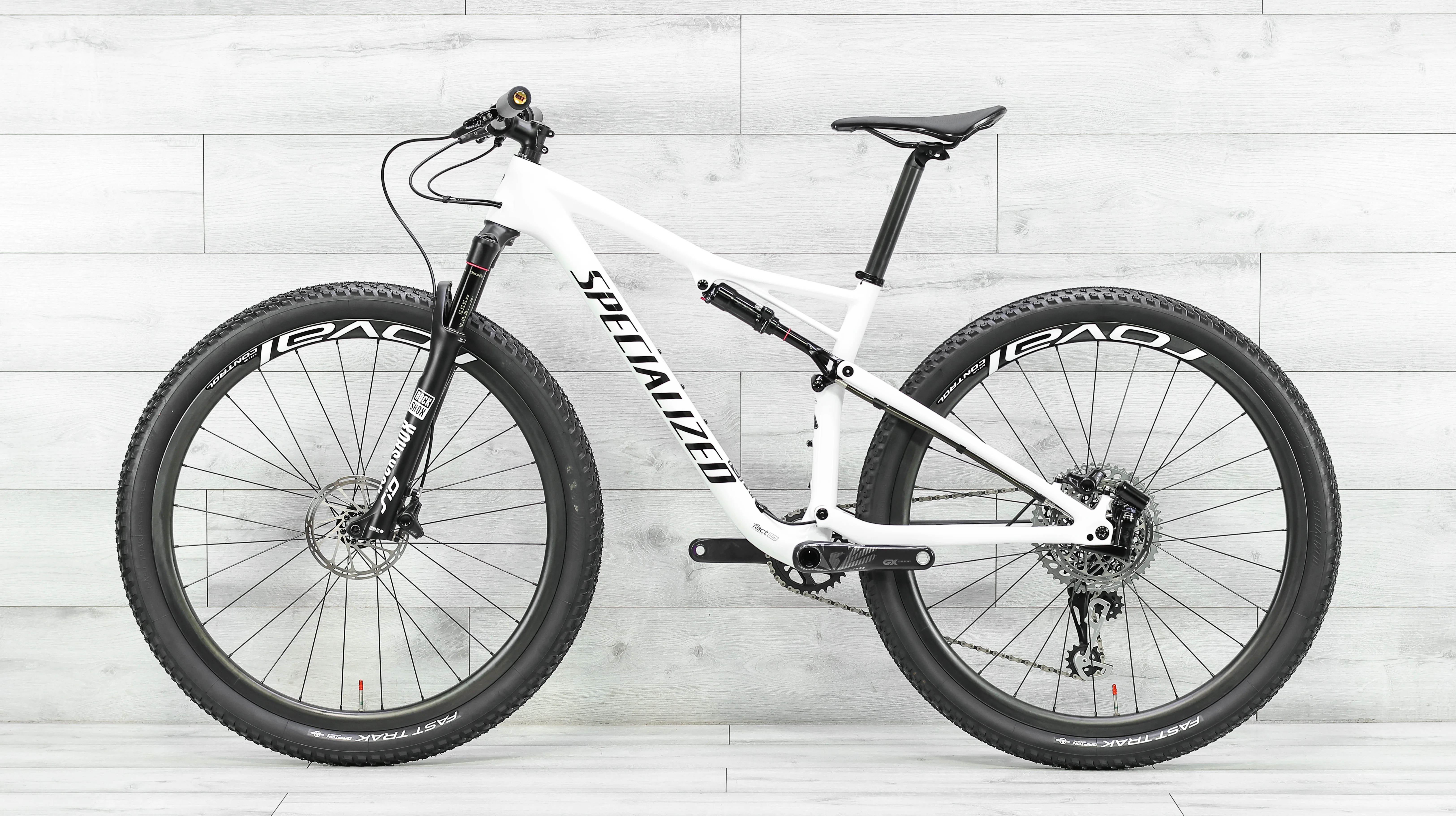 Specialized Epic Pro Mountain Bike - 2019, Medium - Image 2