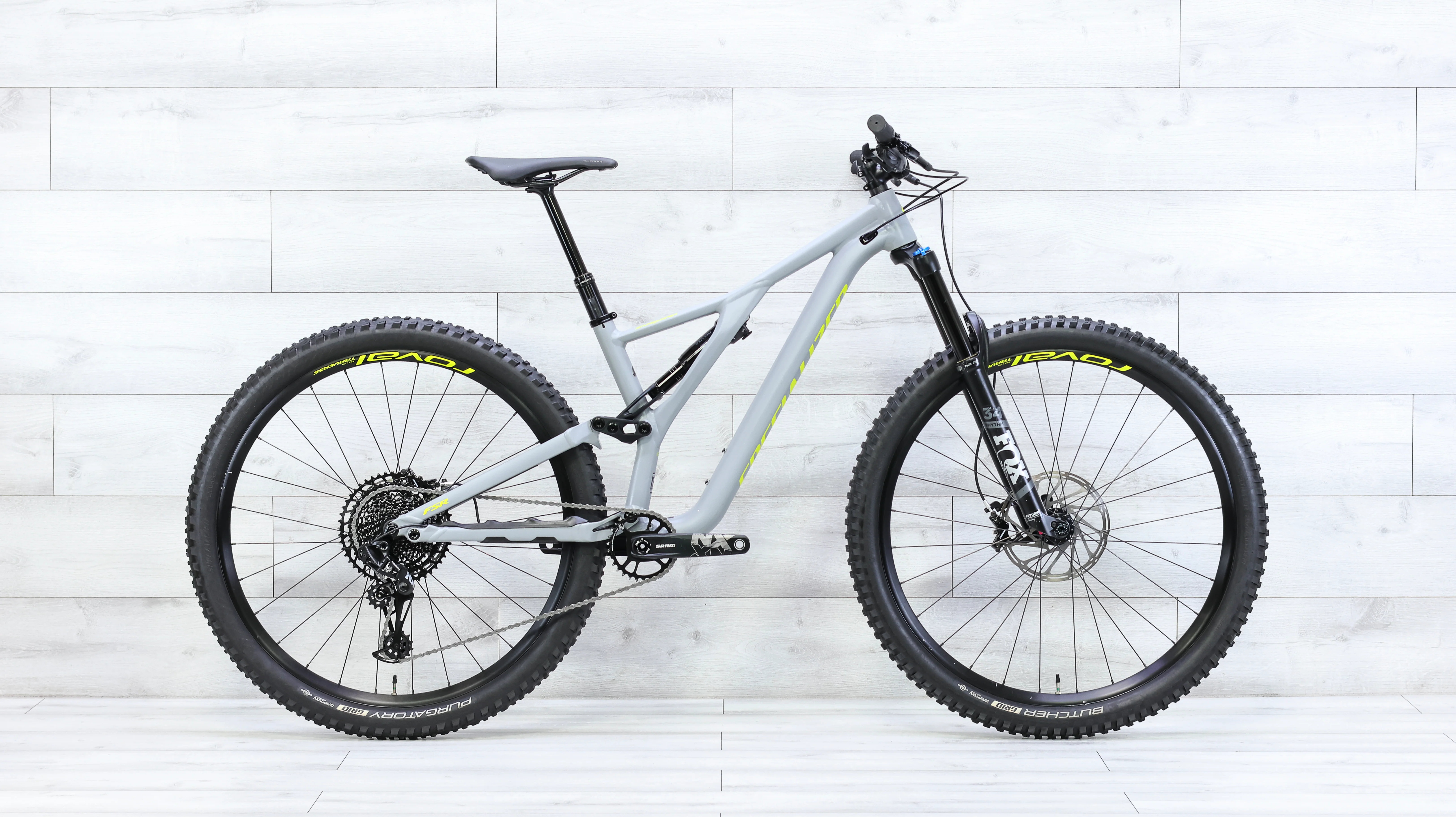 Specialized Stumpjumper Comp Alloy 29 Mountain Bike - 2020, Medium