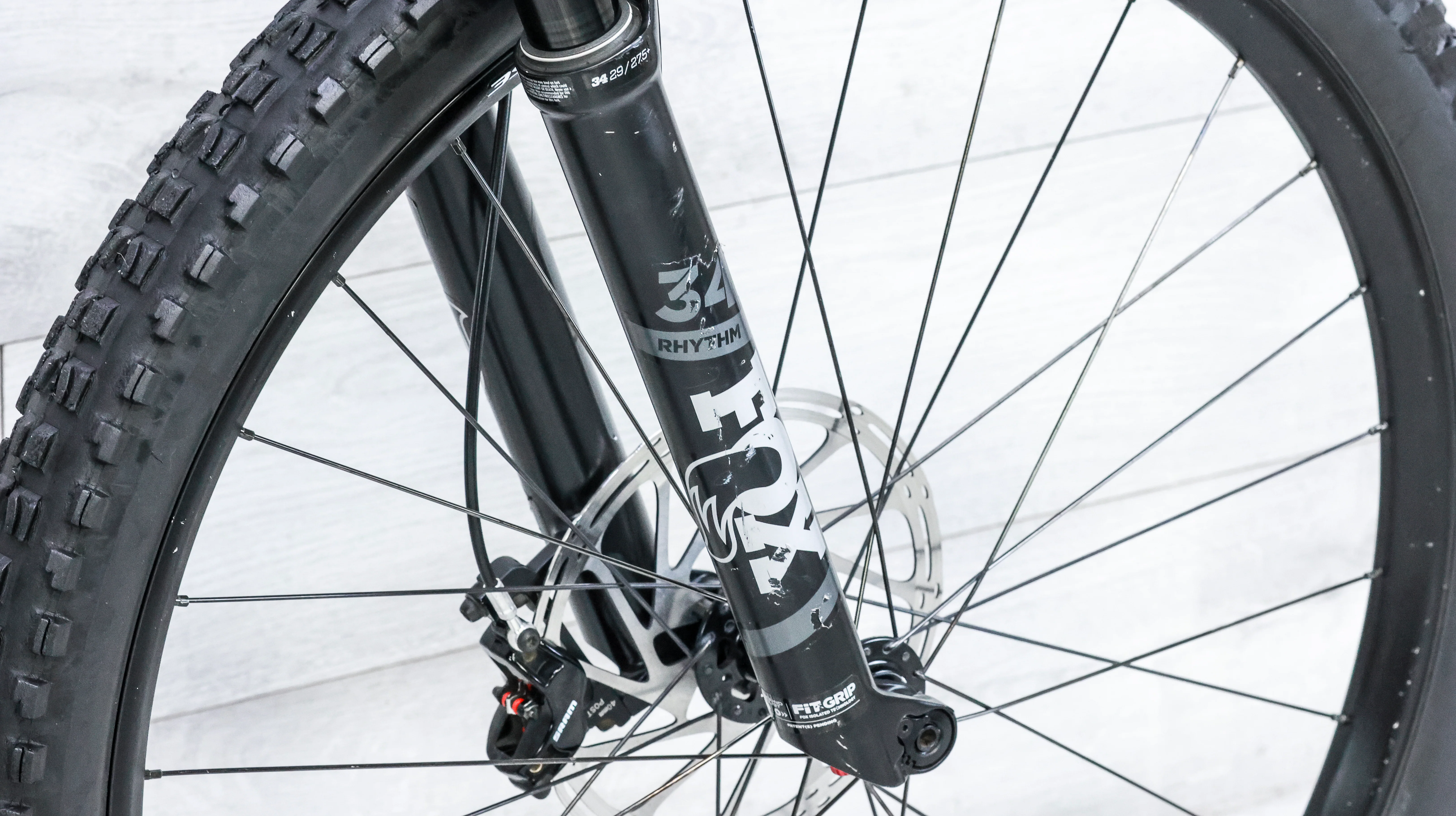 Specialized Stumpjumper Comp Carbon Mountain Bike - 2019, Medium - Image 14