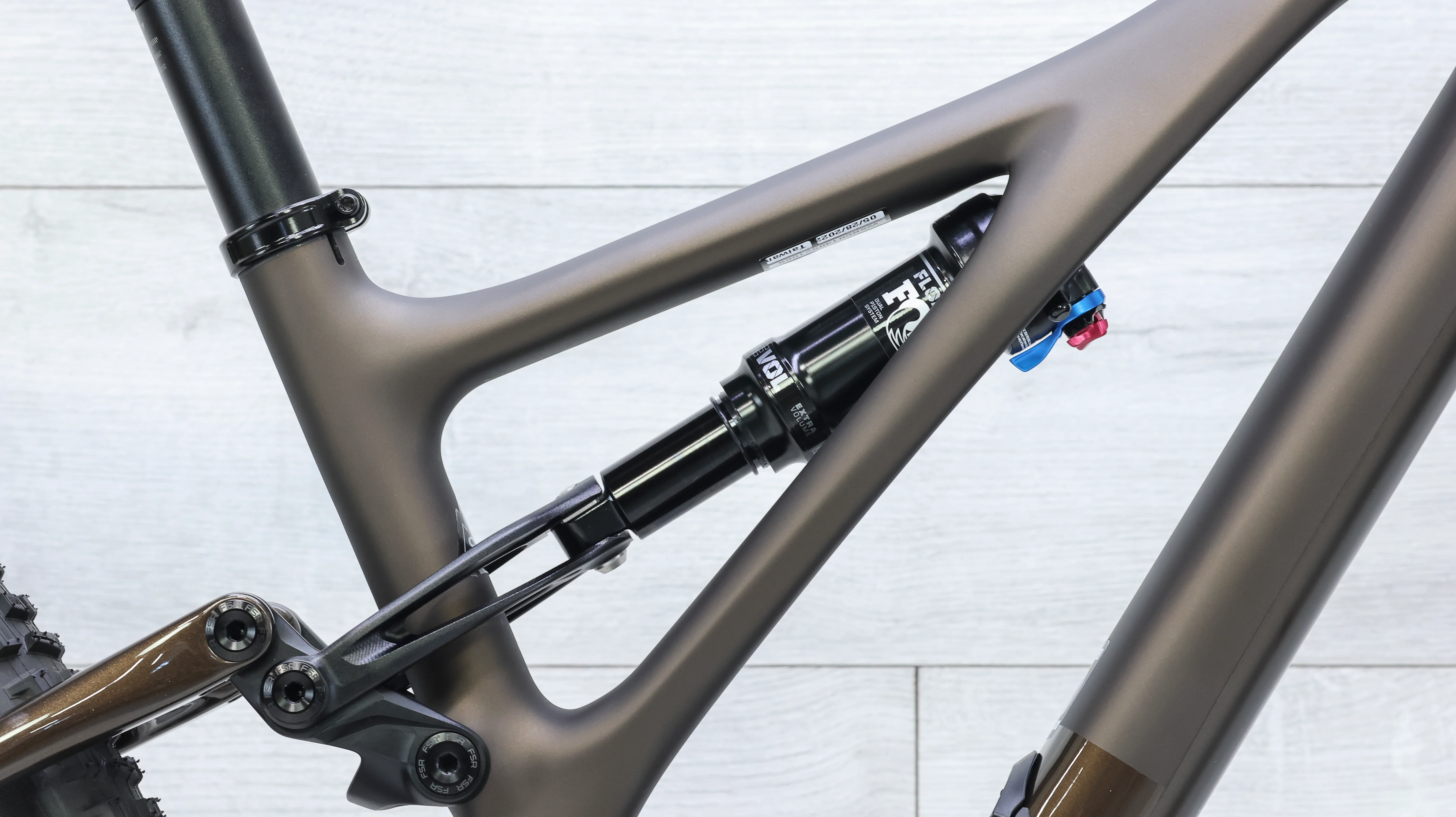 Specialized Stumpjumper Expert Mountain Bike - 2023, S3 (Medium) - Image 8