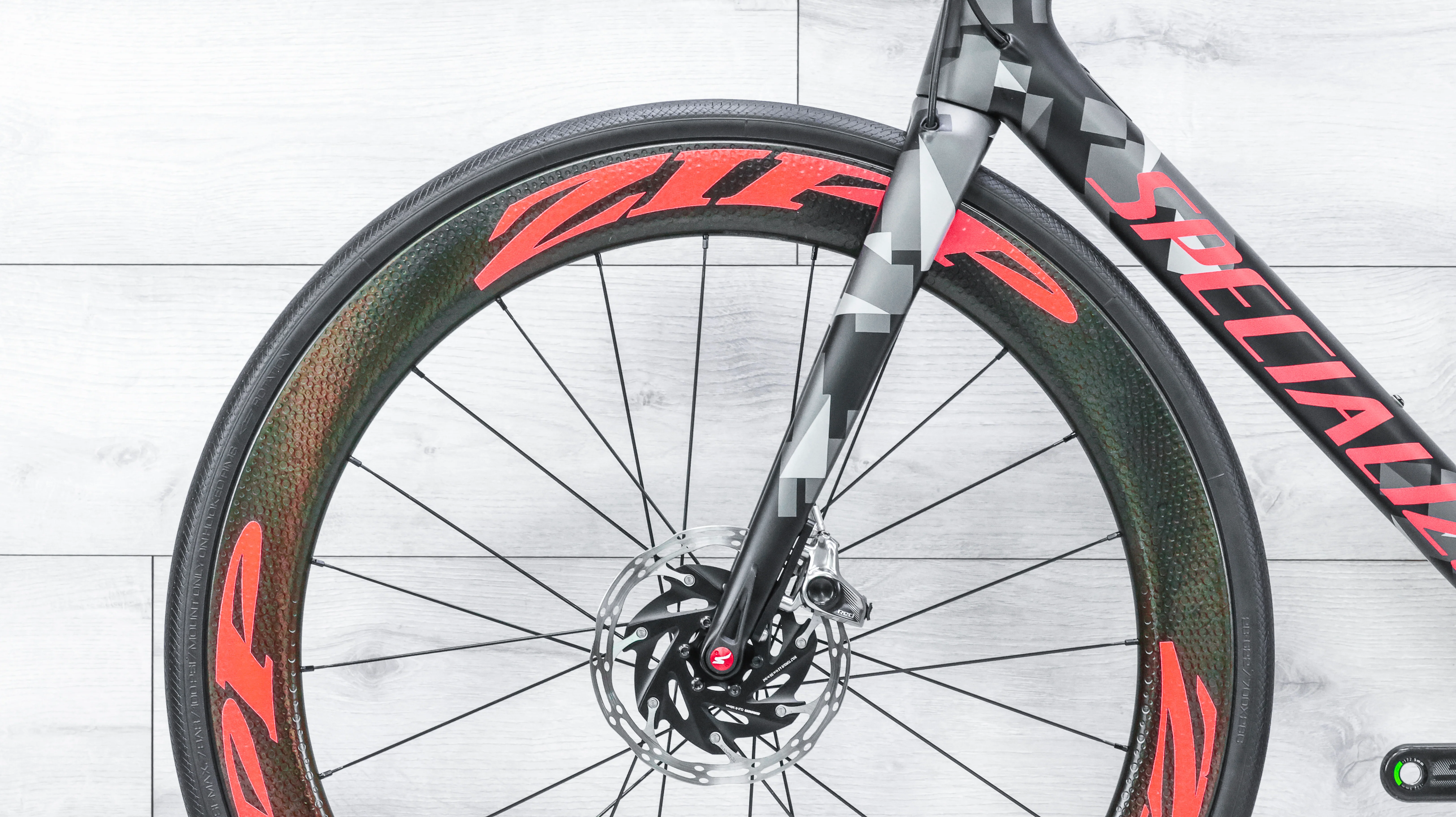 Specialized Tarmac Disc Expert Red eTap Road Bike - 2019, 58cm - Image 14