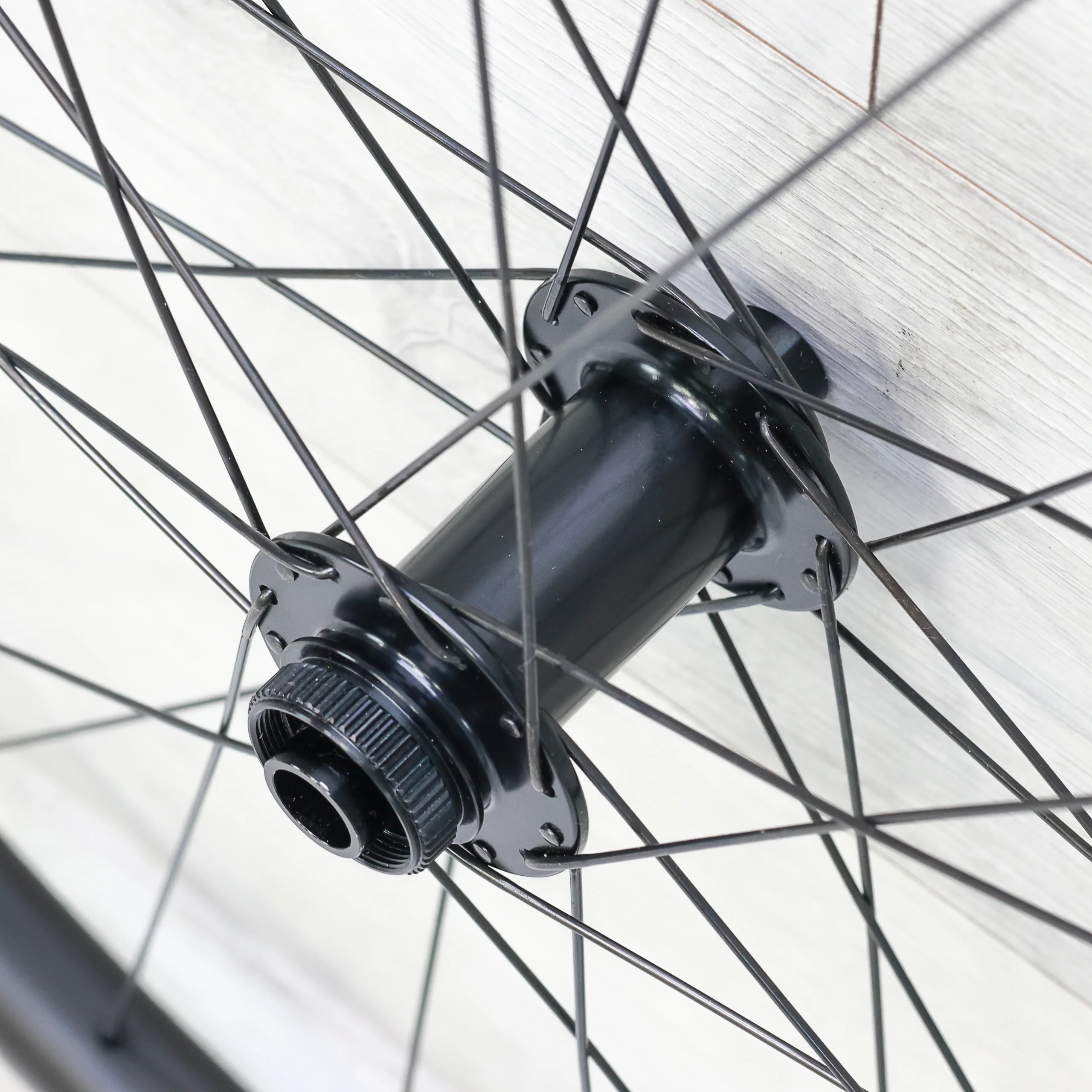 Stans Crest CB7 Carbon 29 Mountain And Gravel SRAM XDR - Front Wheel - Image 4
