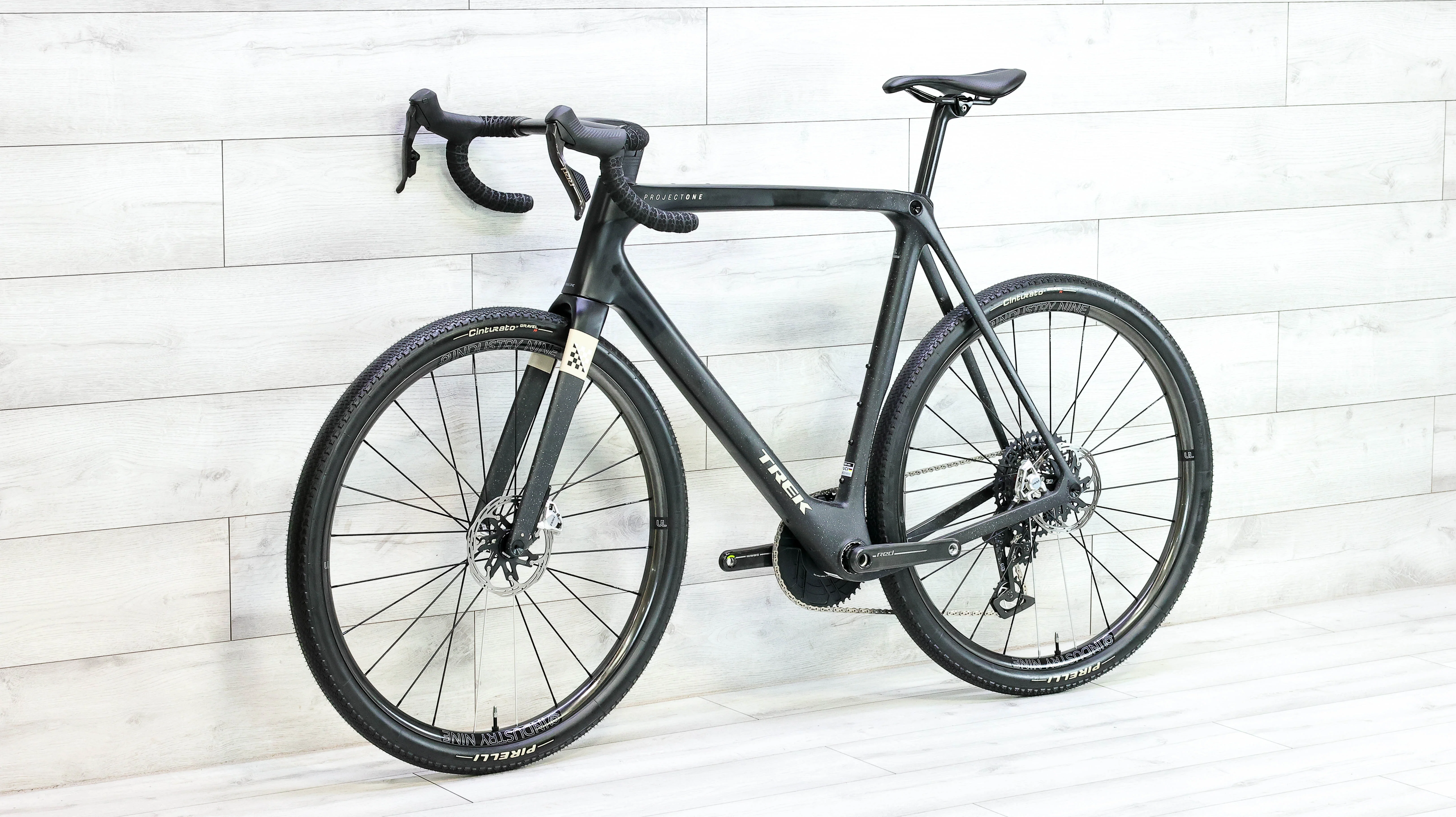 Trek Checkmate SLR 9 AXS Gravel Bike - 2026, X-Large - Image 4