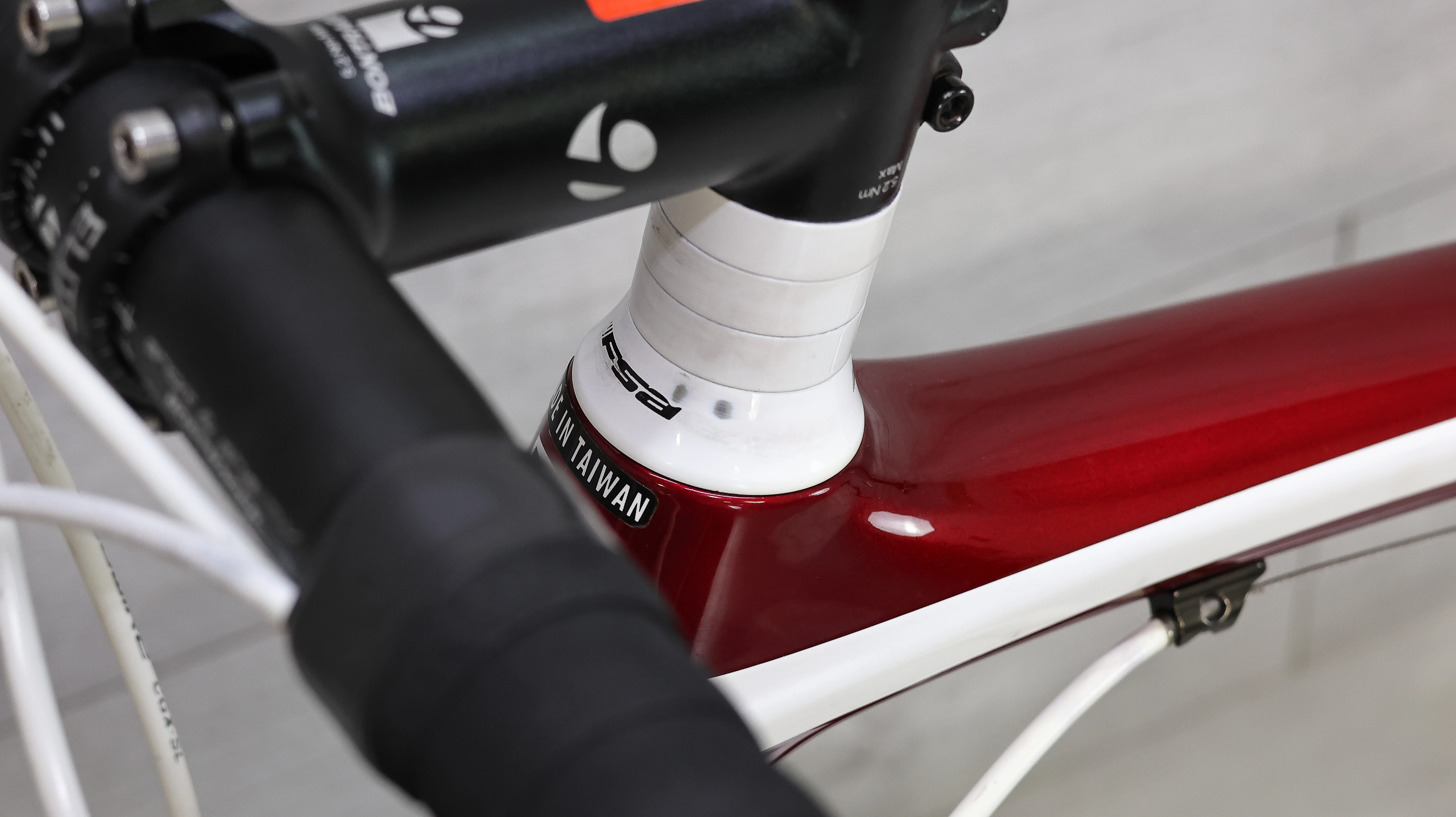 Trek Domane 4.5 WSD Road Bike - 2013, 56cm - Image 15