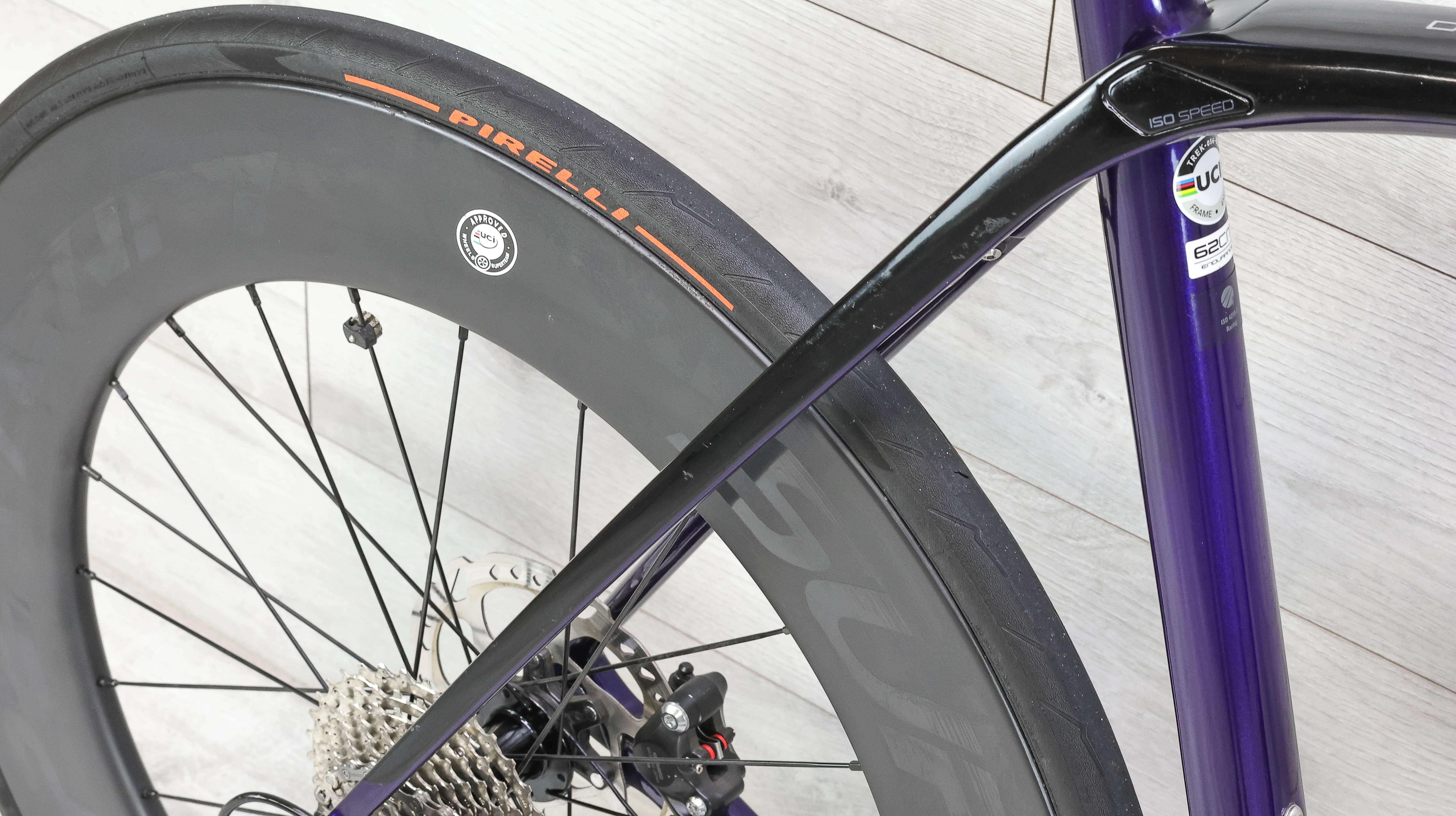 Trek Domane SL 6 Disc Road Bike - 2021, 62cm - Image 20