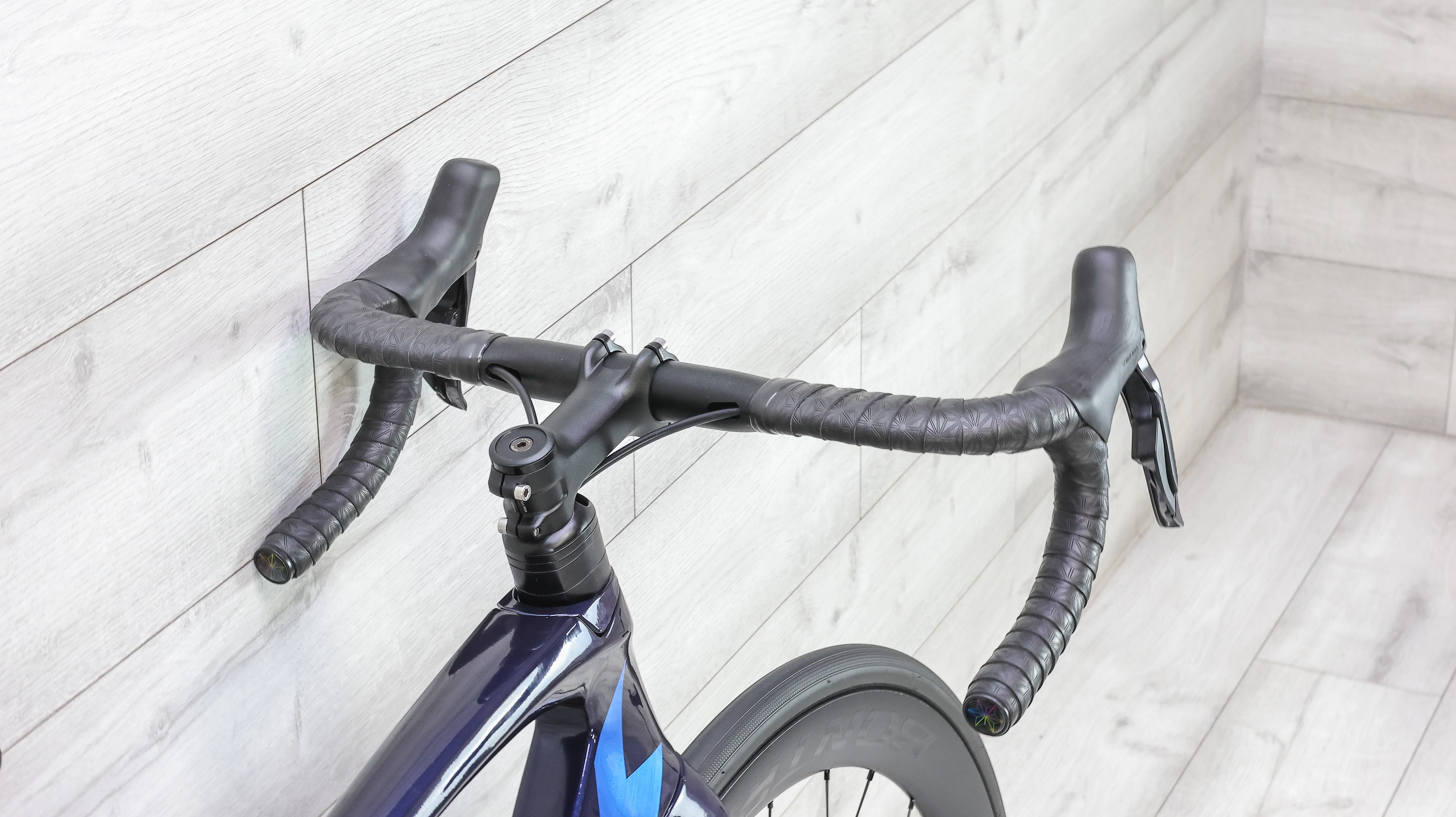 Trek Madone SL 7 Road Bike - 2022, 56cm - Image 8