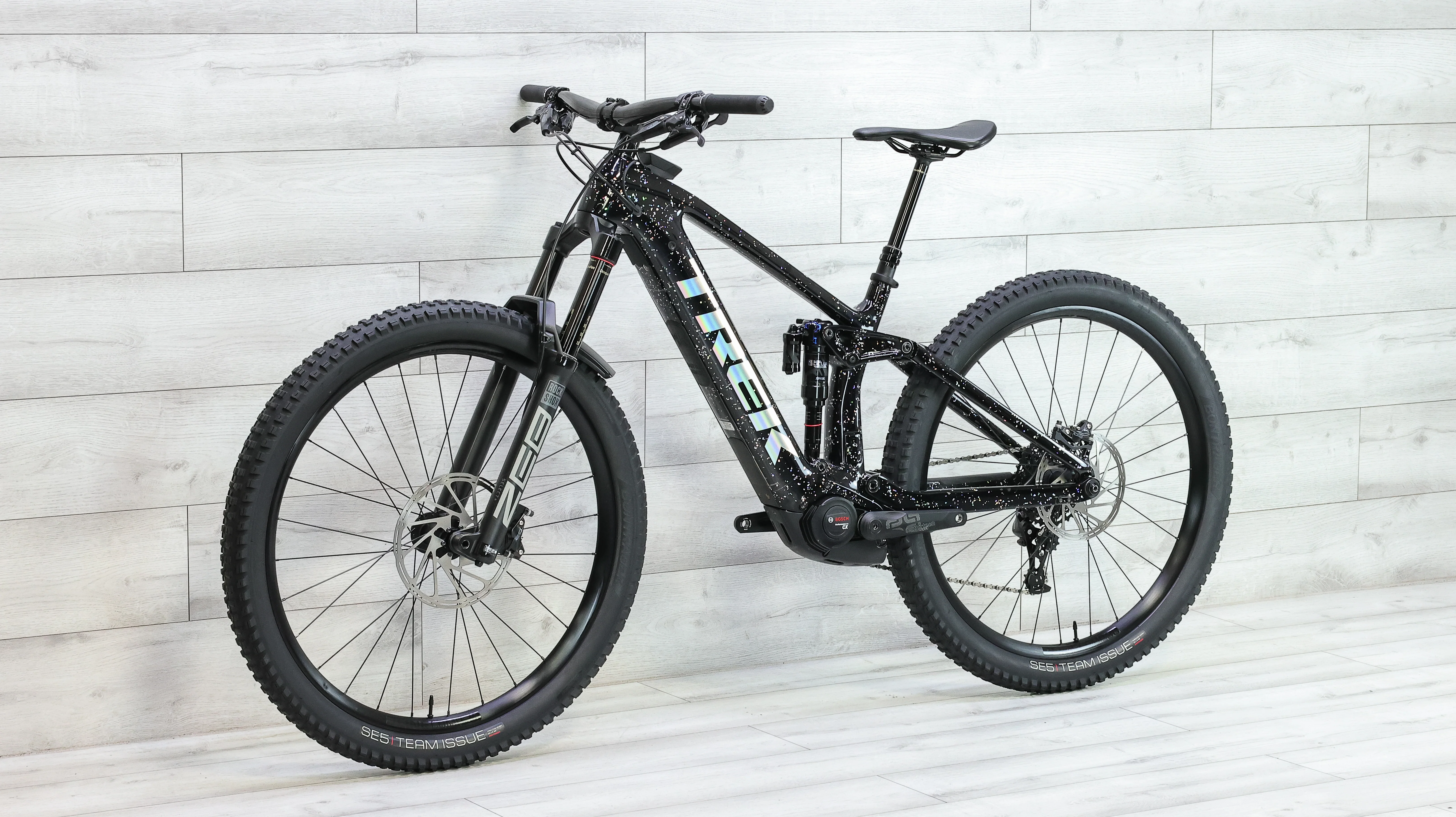 Trek Rail 9.8 Project One Mountain E-Bike - 2021, Medium - Image 4