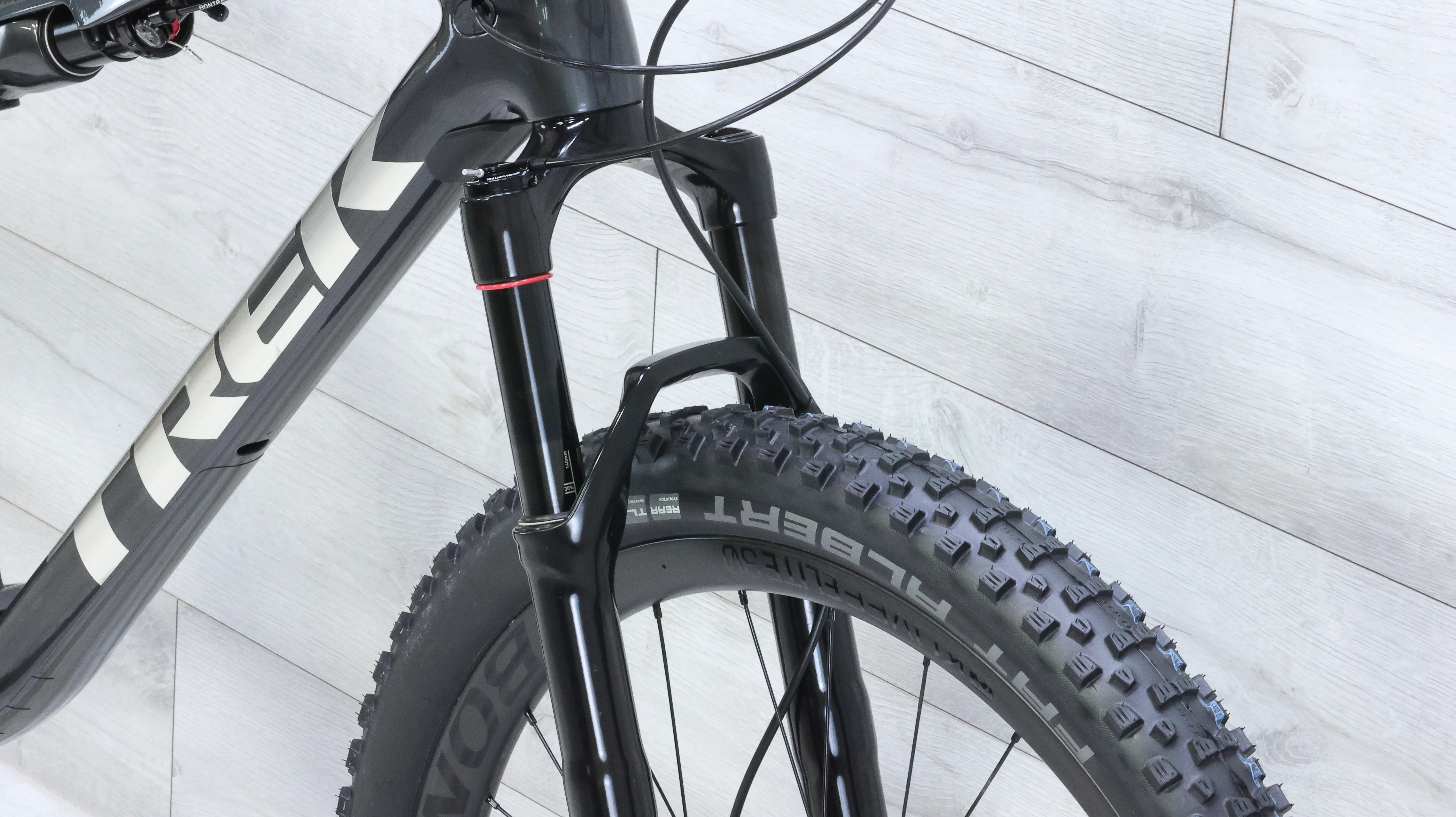 Trek Supercaliber 9.7 SRAM X01 Eagle Mountain Bike - 2023, X-Large - Image 8