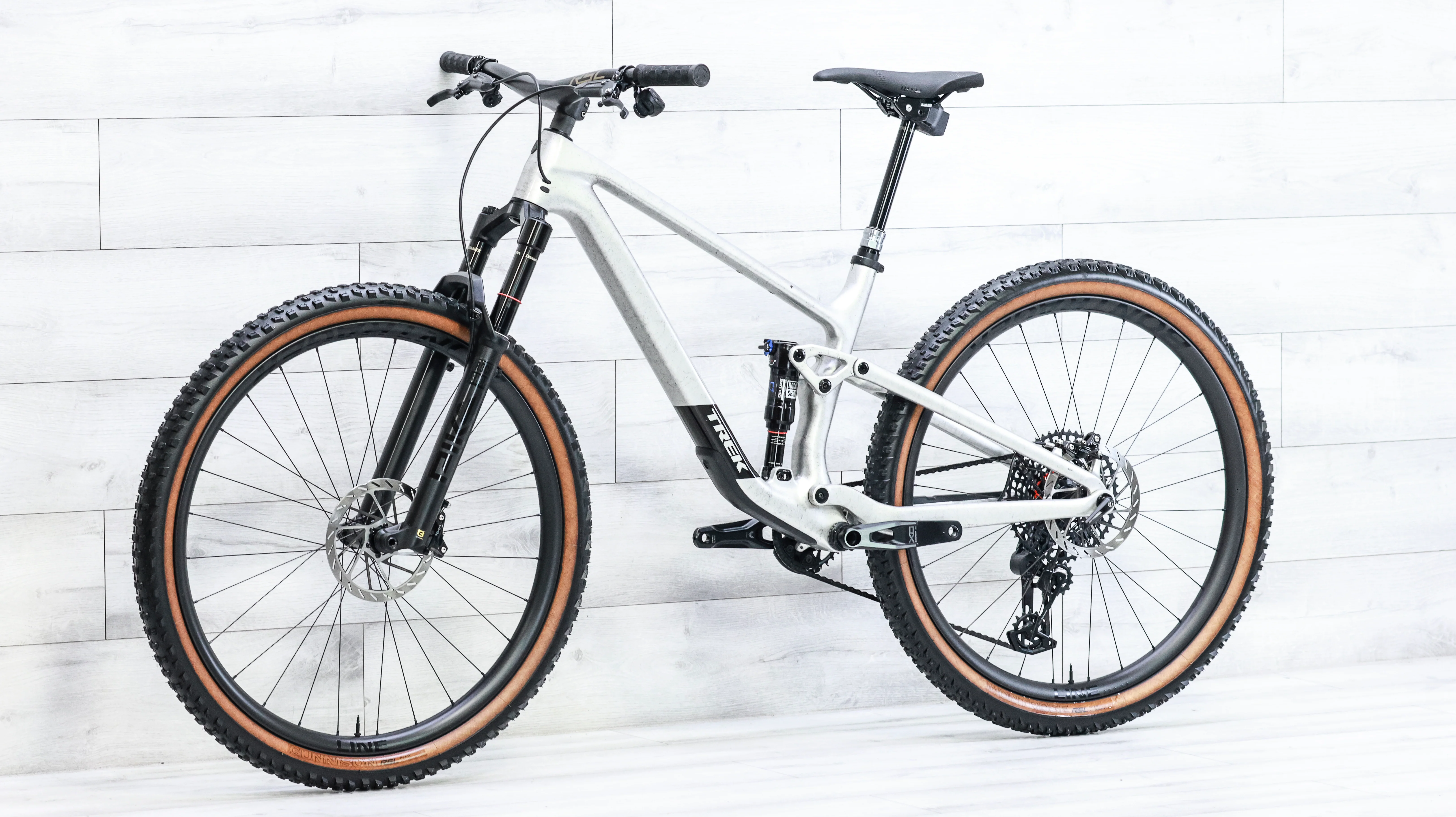 Trek Top Fuel 9.9 X0 AXS Gen 4 Mountain Bike - 2025, Med/Large - Image 4